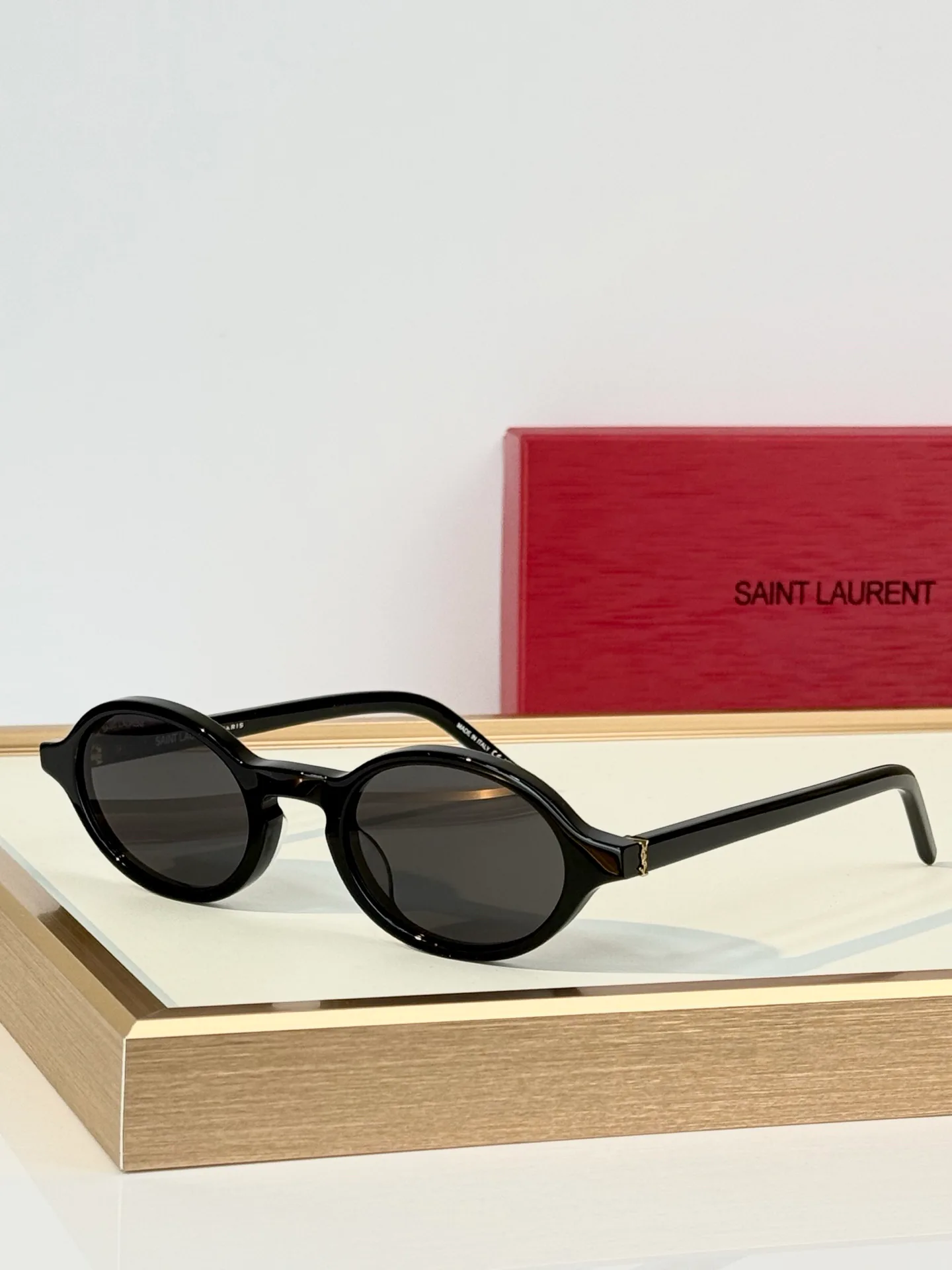 Очки Saint Laurent 18201395