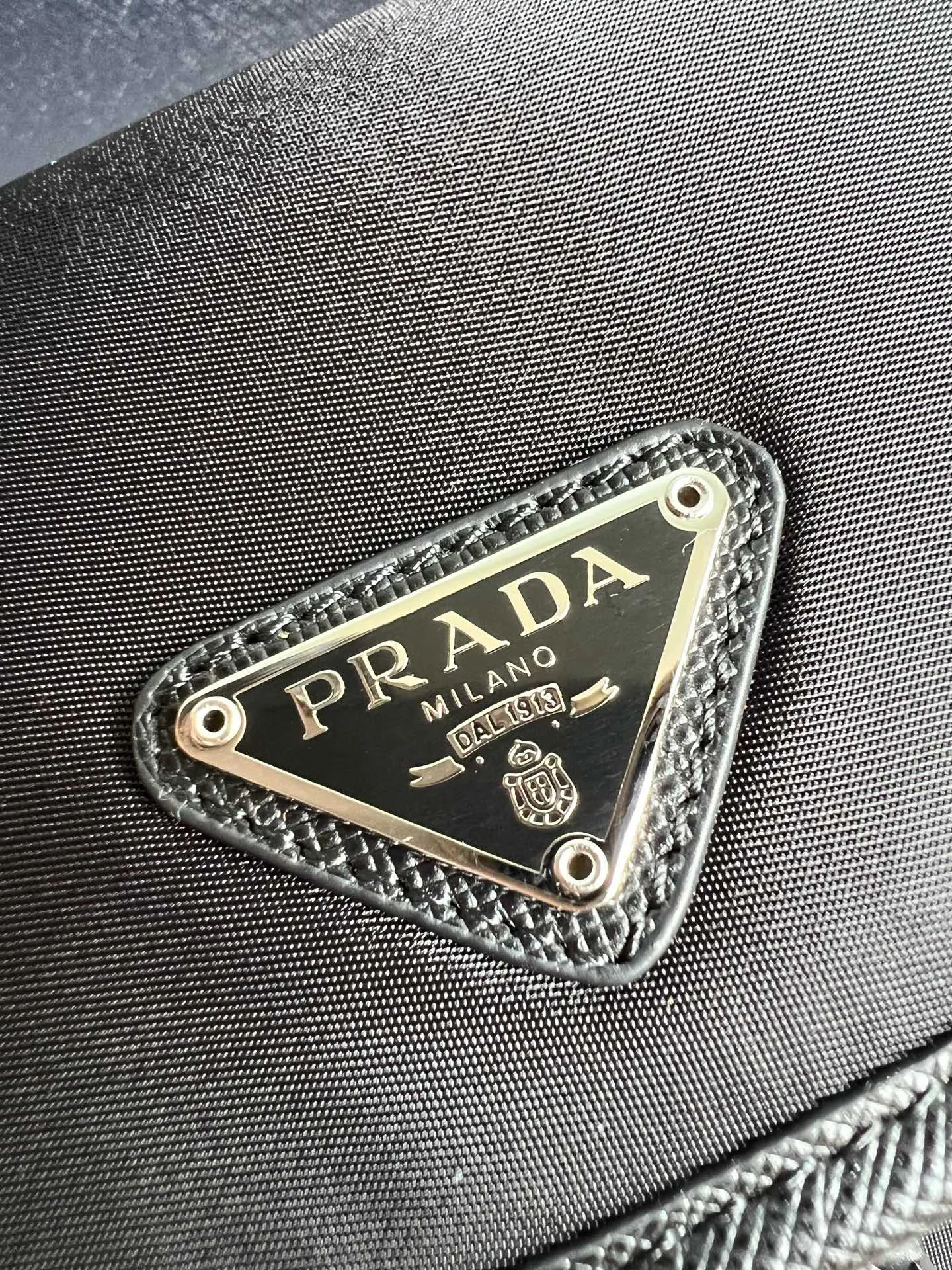 Сумки На Ремне Женские Prada 17999853