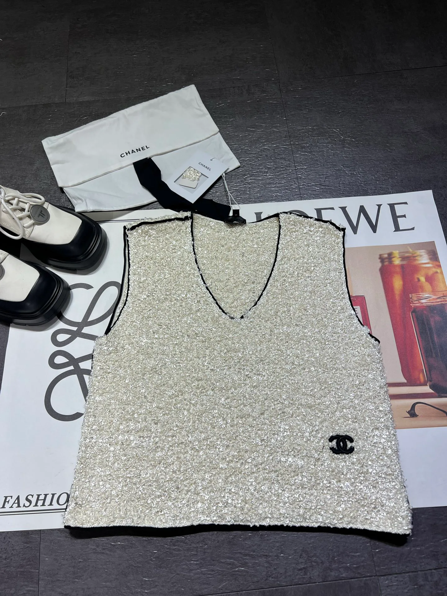 Жилеты Женские Chanel 12689354