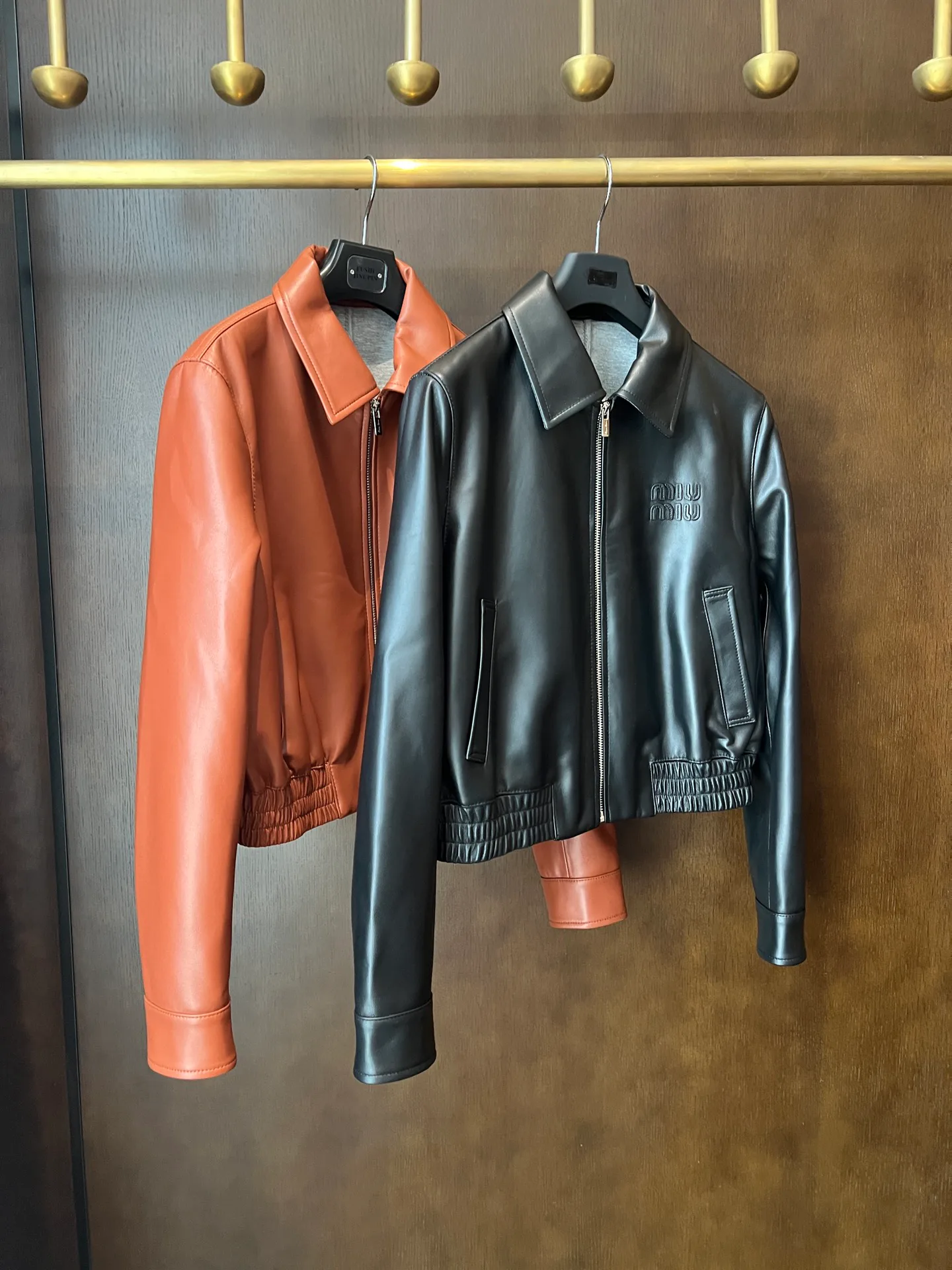 Кожаные Куртки И Дублёнки Женские Miu Miu 9101711