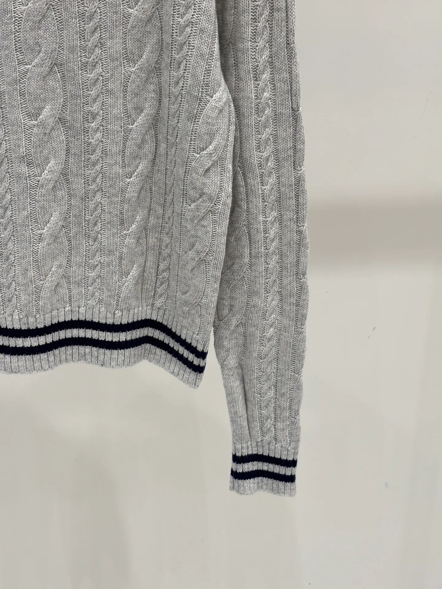 Джемперы И Свитеры Женские Chanel 18509722