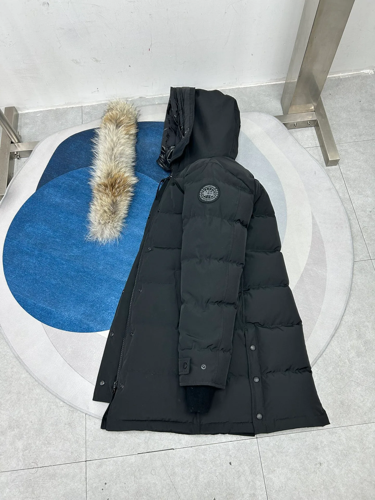 Куртки И Пуховики Женские Canada Goose 18188607