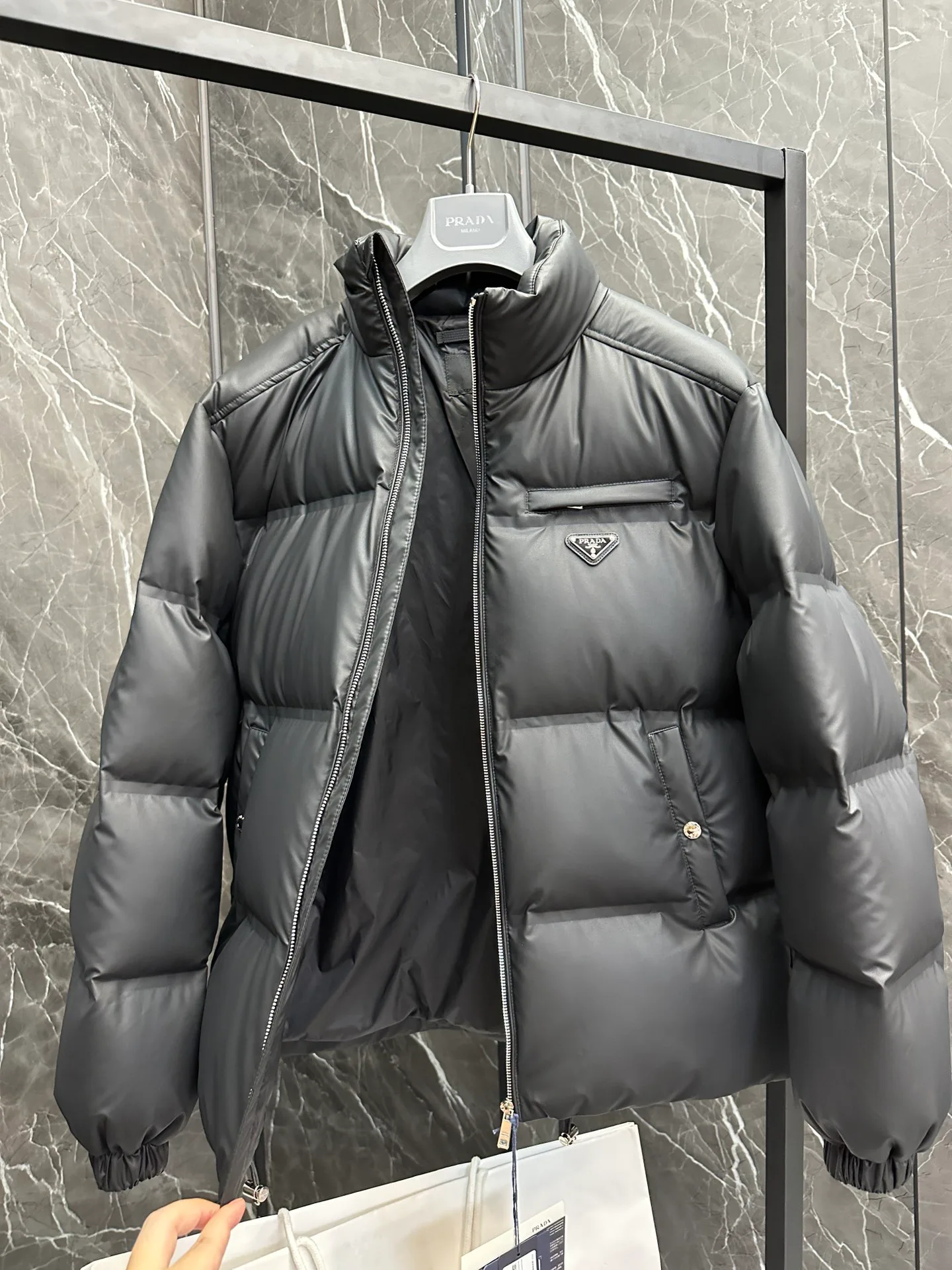 Куртки И Пуховики Мужские Prada 17932035