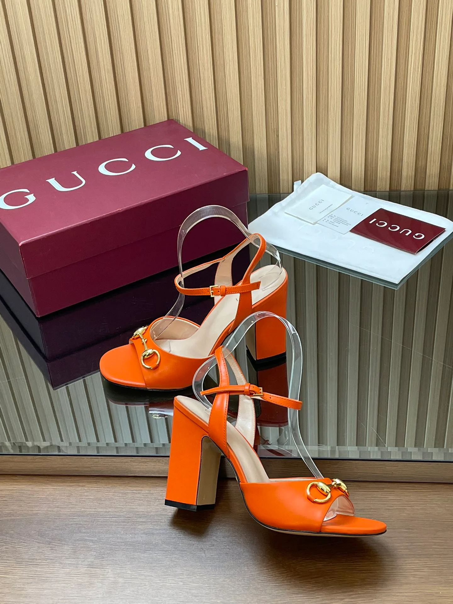 Босоножки Женские Gucci 11616285