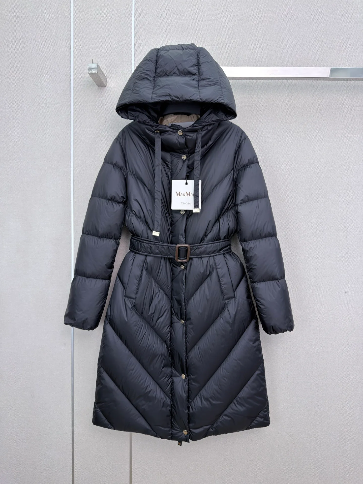 Куртки И Пуховики Женские Max Mara 18600957