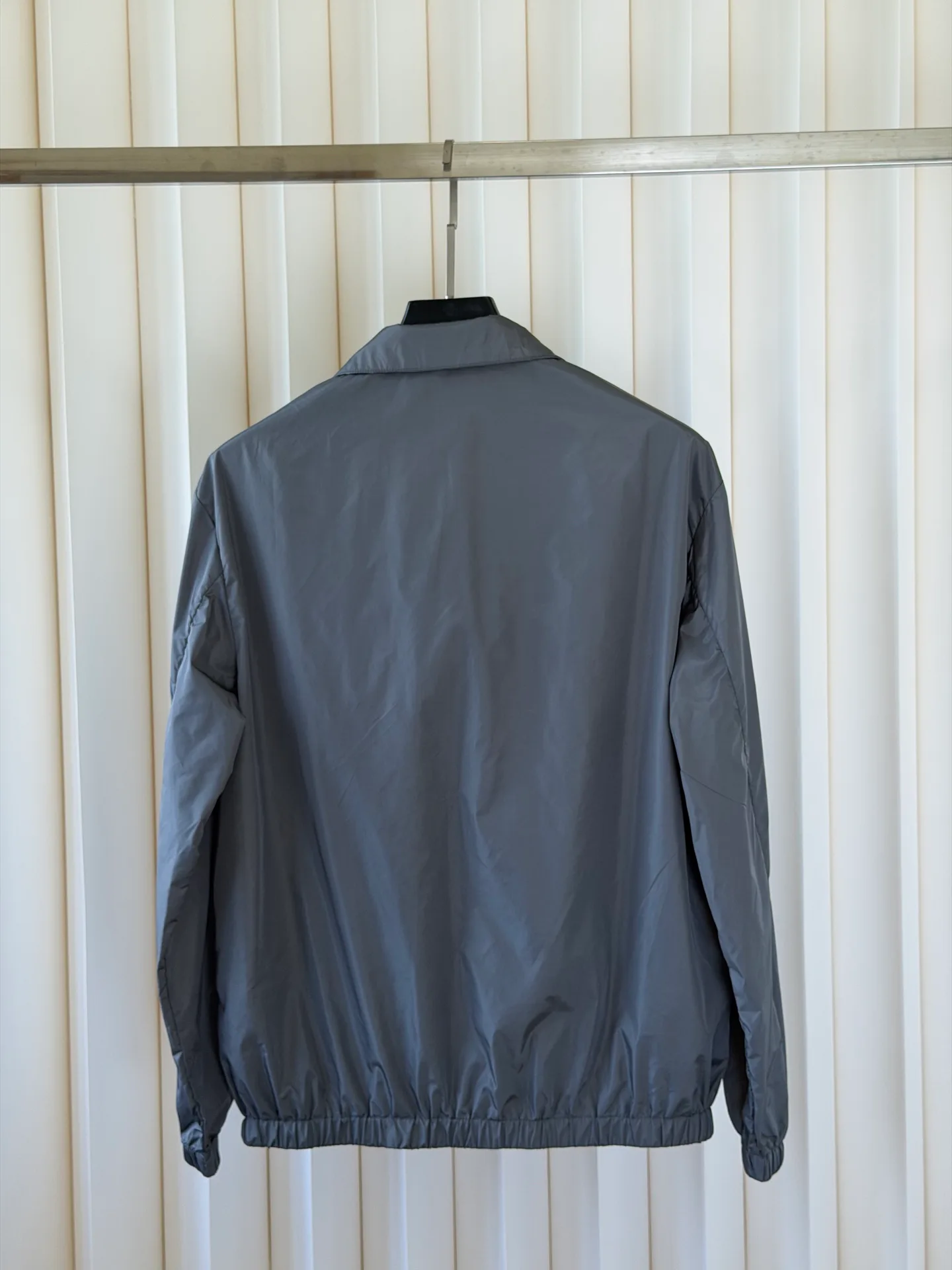 Куртки И Пуховики Мужские Prada 17367226