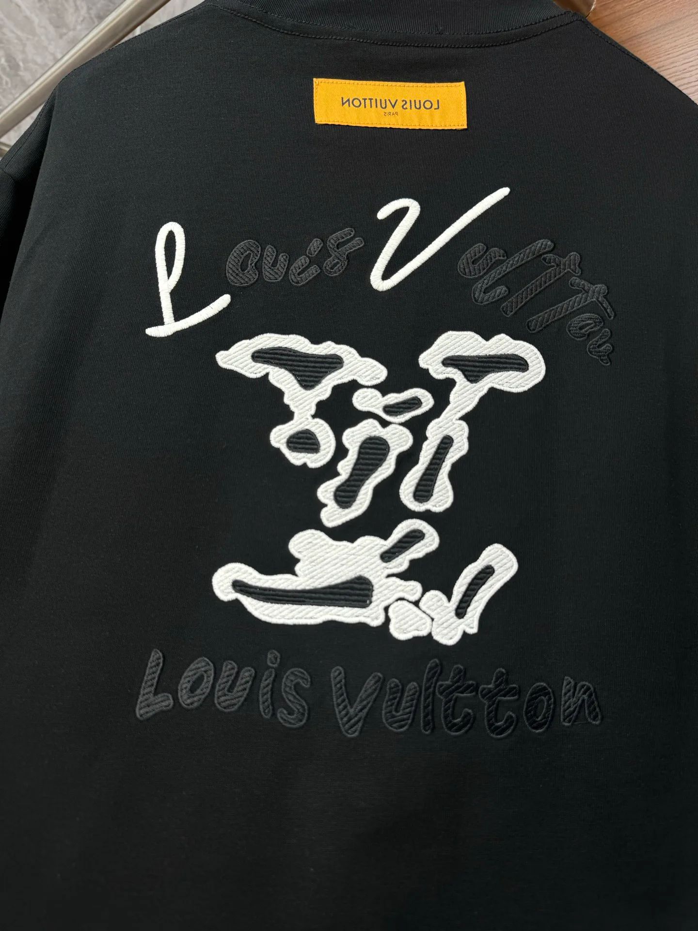 Футболки Женские Louis Vuitton 12635041
