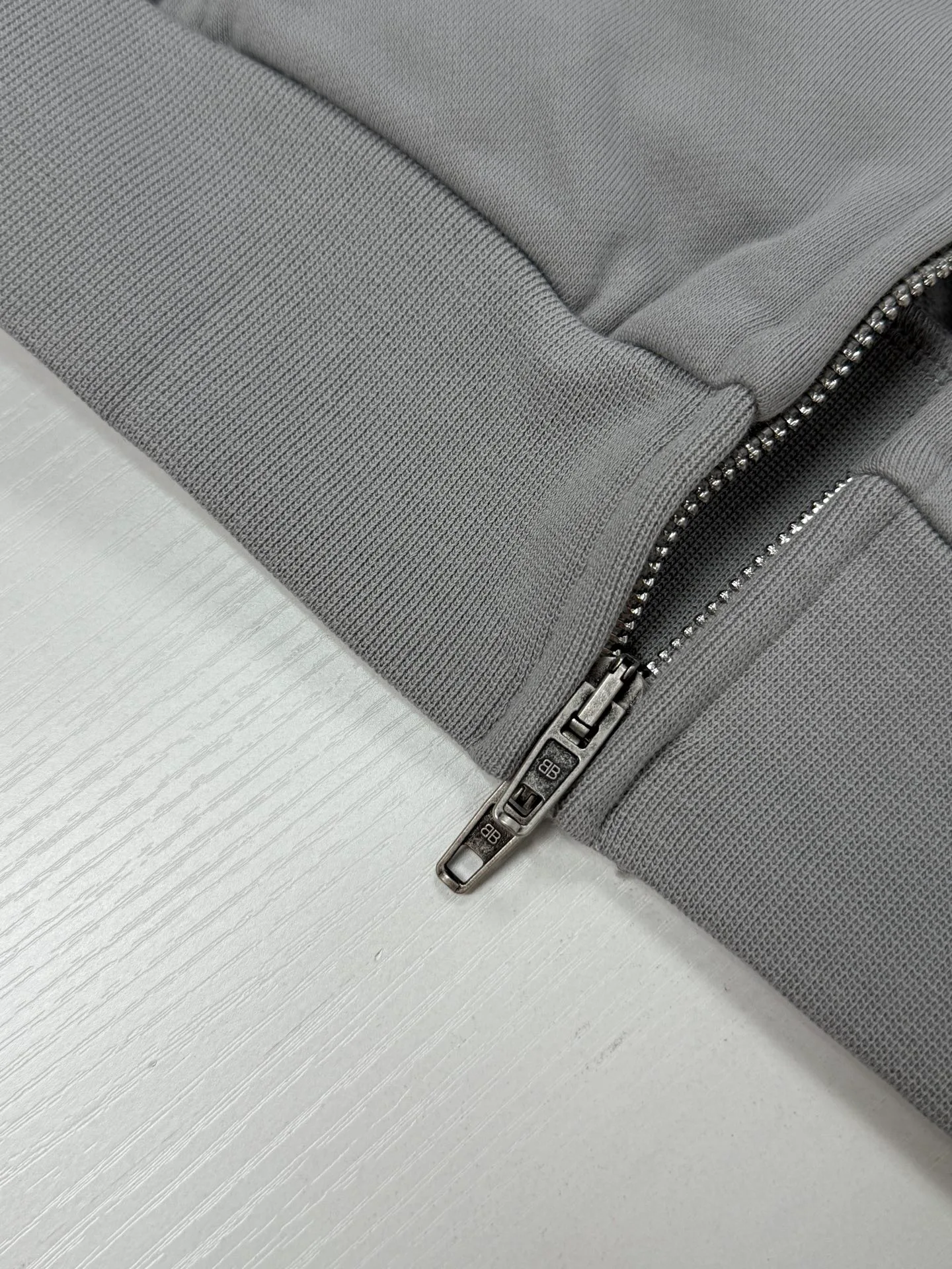 Свитшоты И Худи Женские Balenciaga 18389064