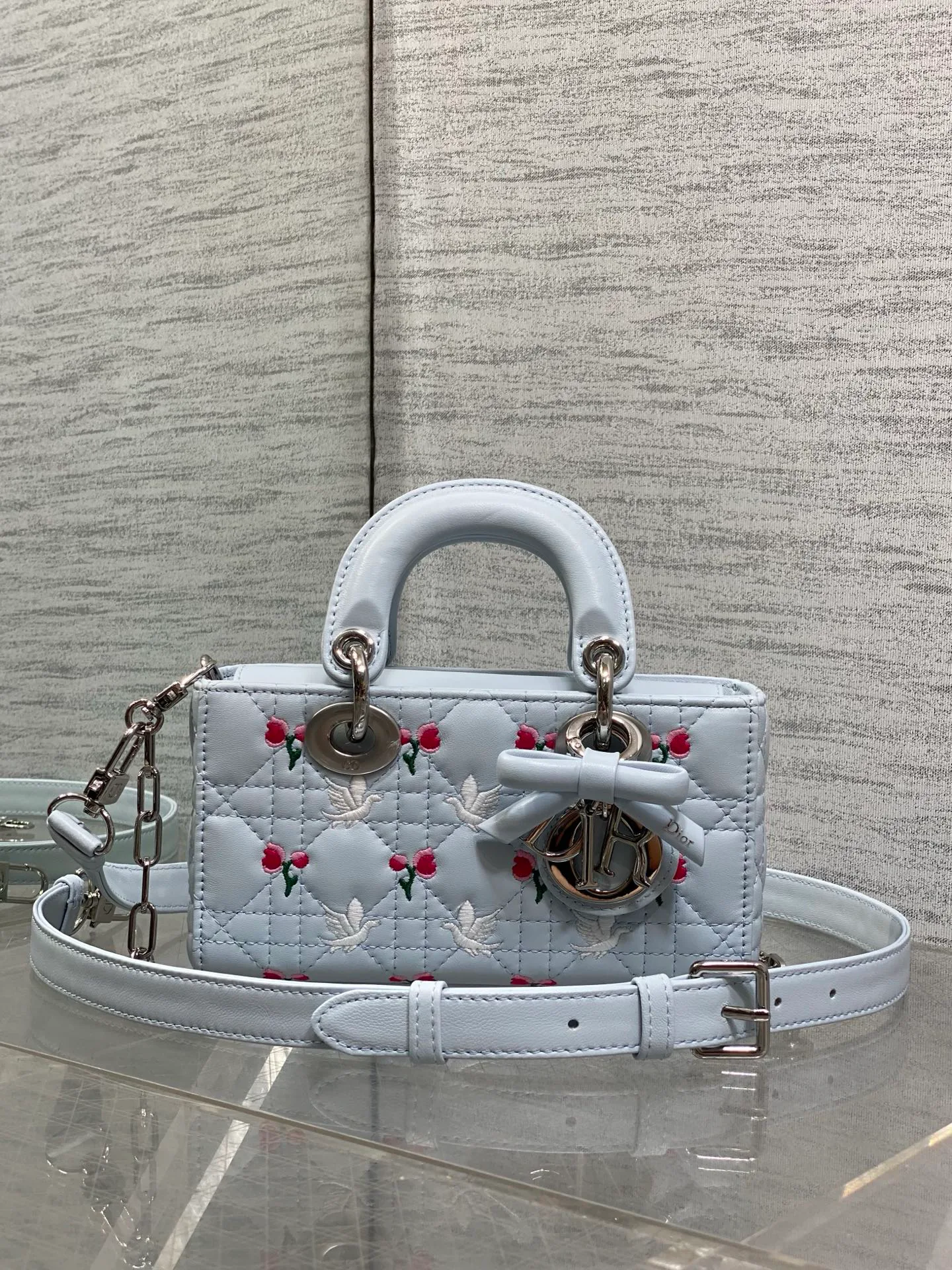 Классические Сумки Женские Christian Dior 17601320