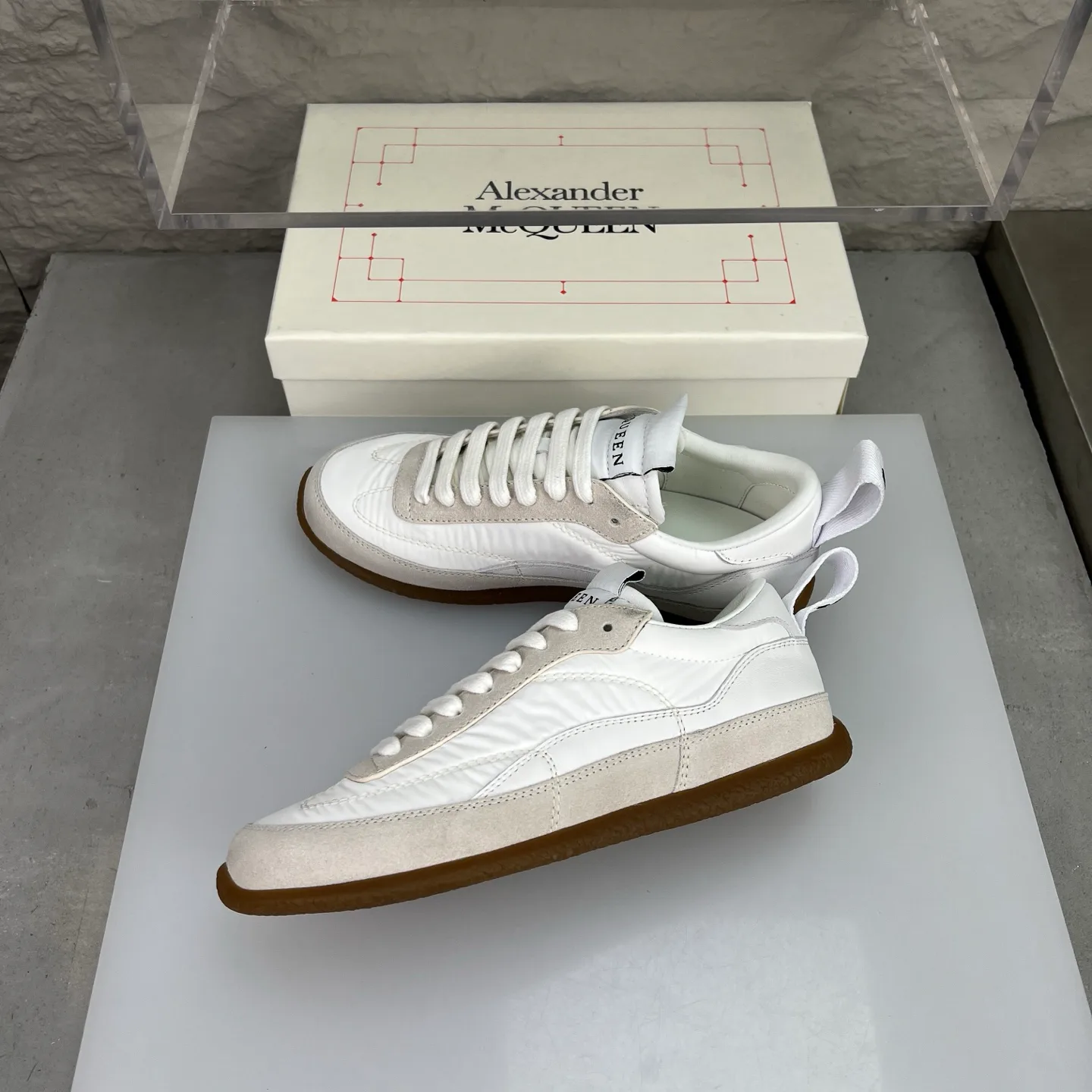 Кроссовки Женские Alexander Mcqueen 1276622