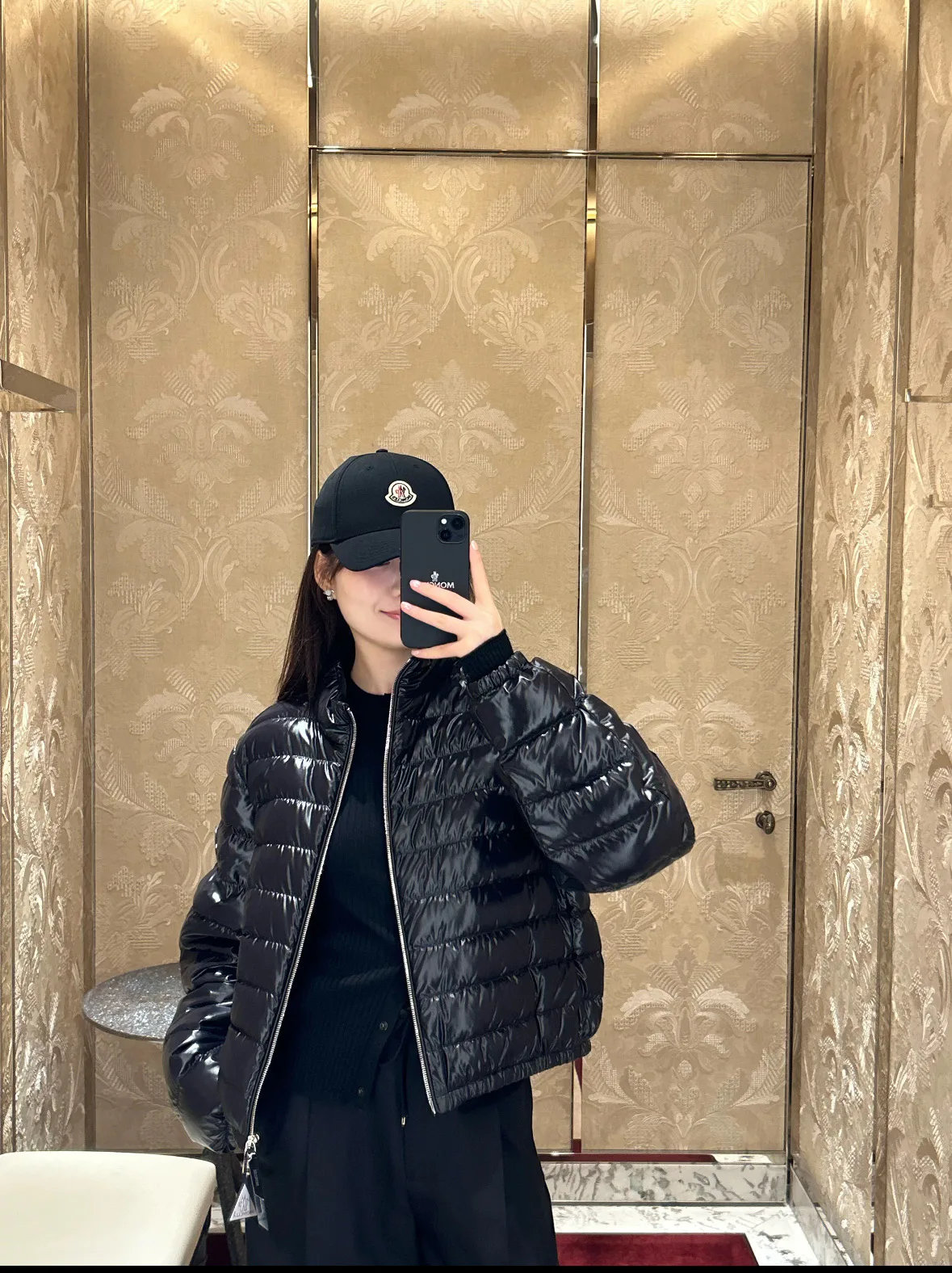 Куртки И Пуховики Женские Moncler 17915018