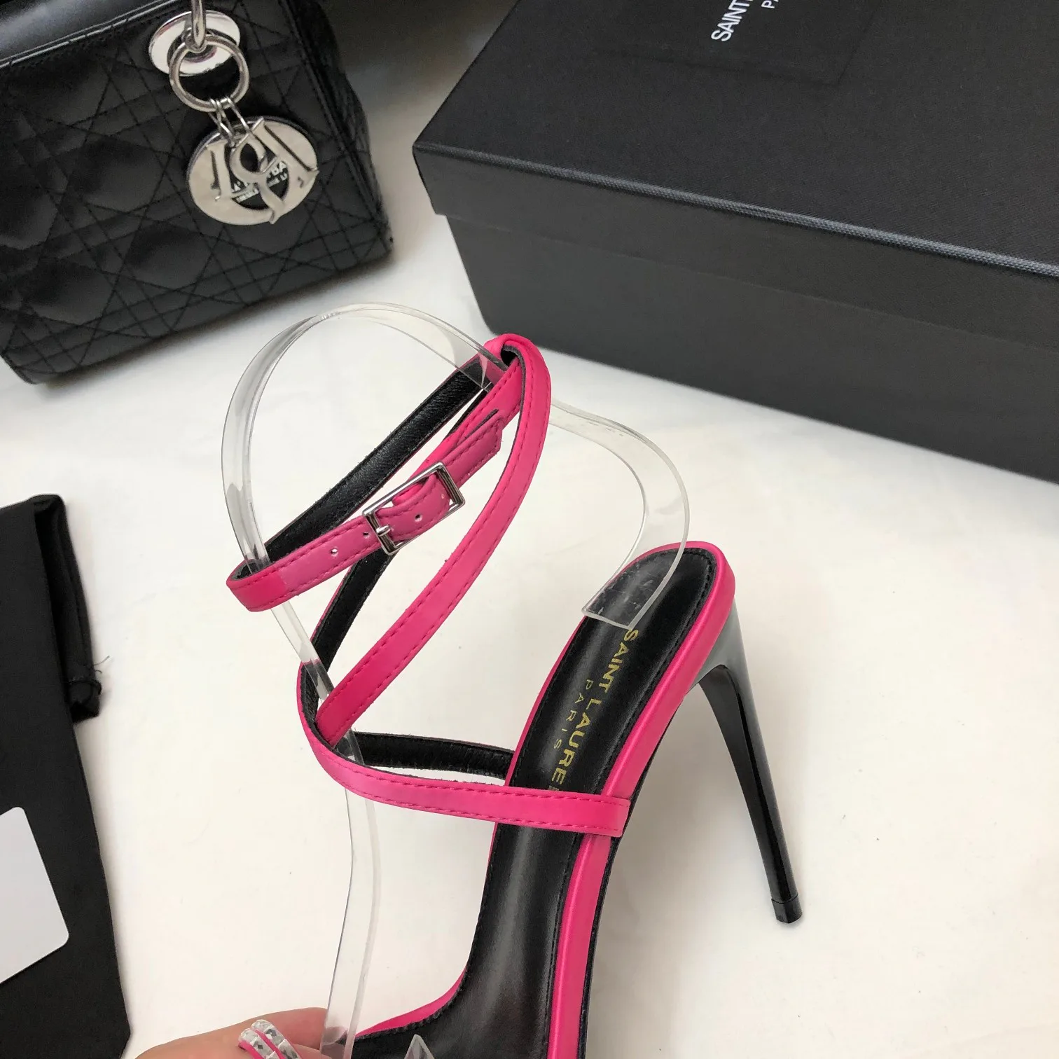 Босоножки Женские Saint Laurent 11220429