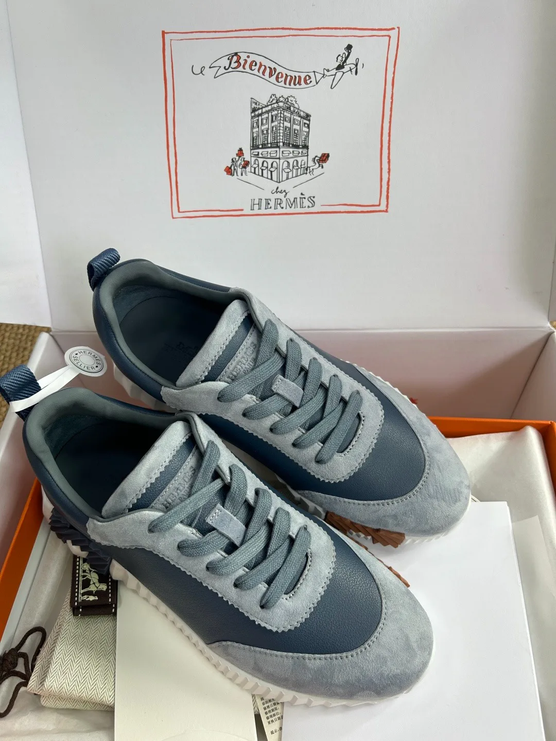 Кроссовки Женские Hermes 10000886