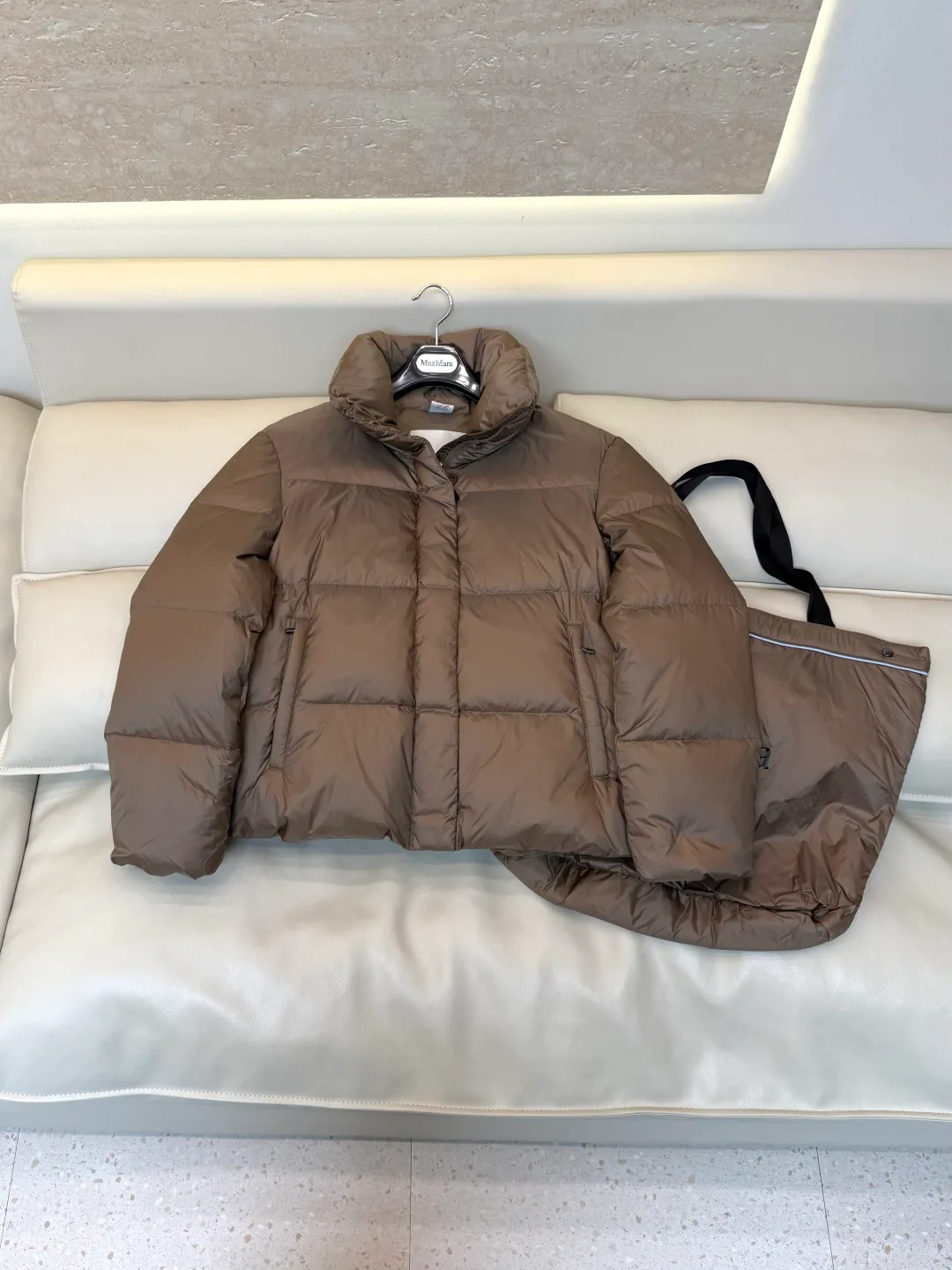 Куртки И Пуховики Женские Max Mara 17917328