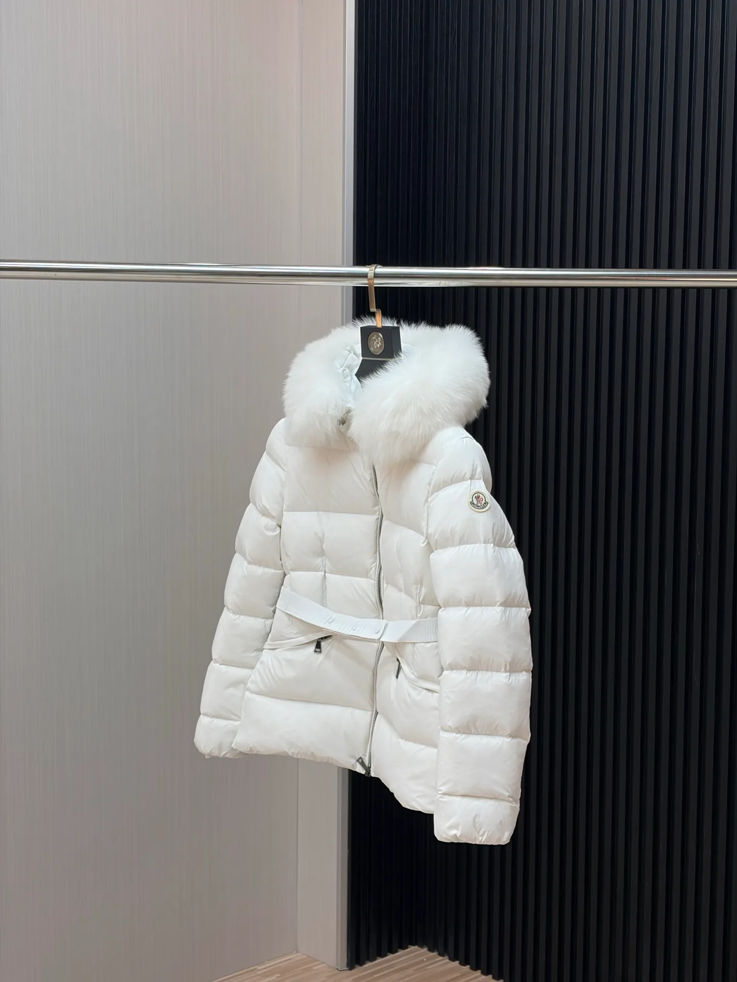 Куртки И Пуховики Женские Moncler 18335640