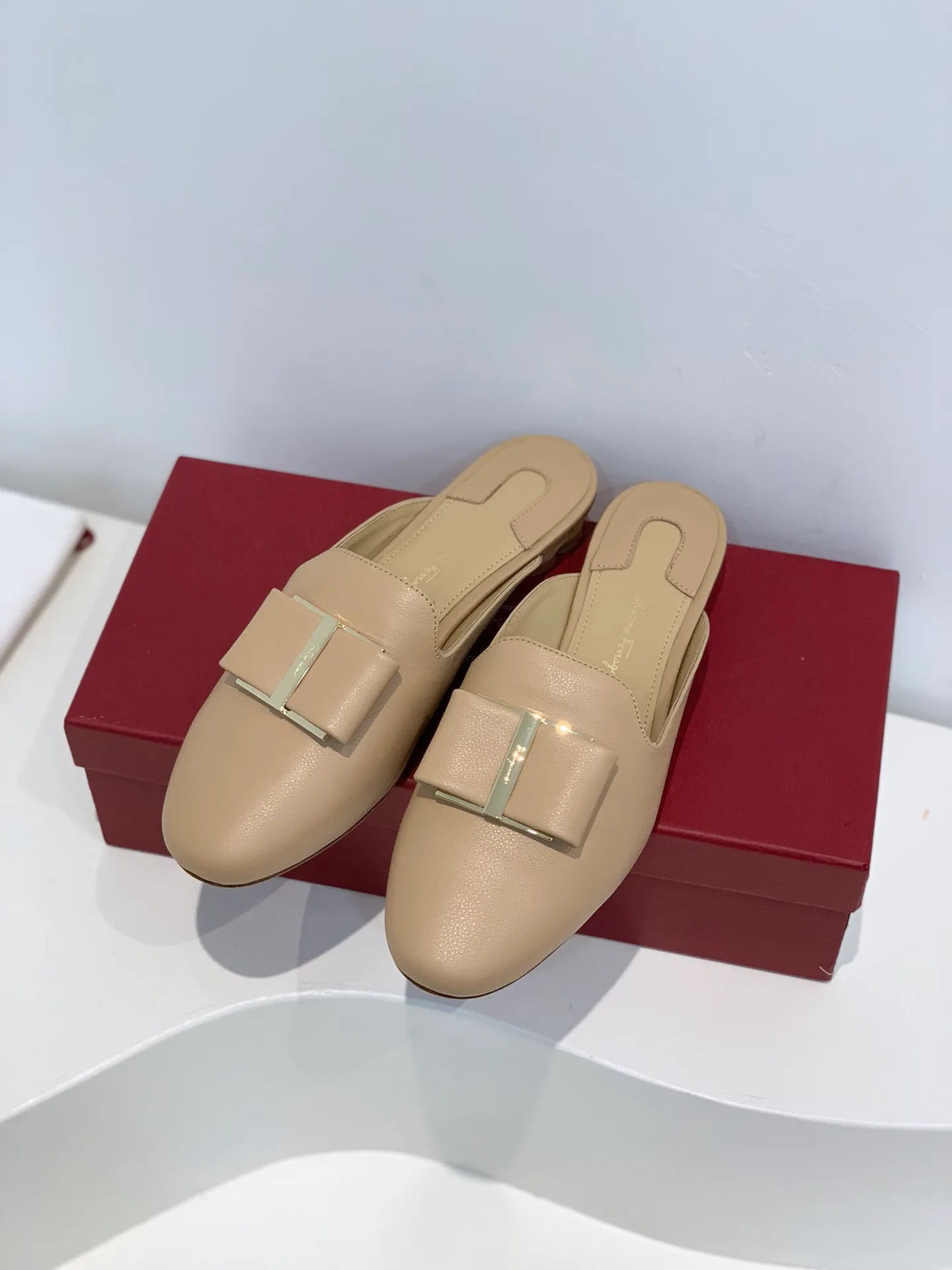 Мюли Женские Salvatore Ferragamo 31063