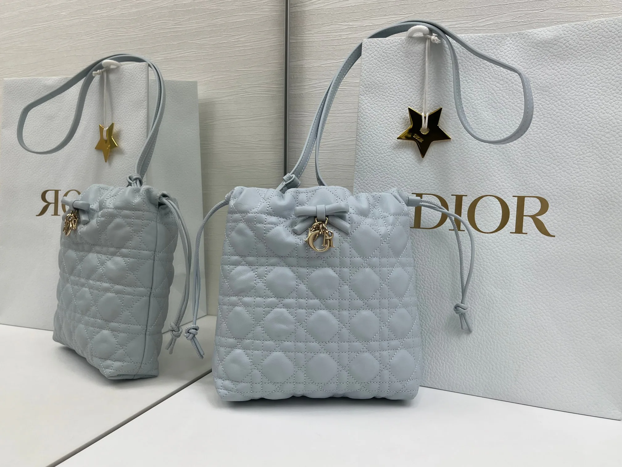 Классические Сумки Женские Christian Dior 12817865