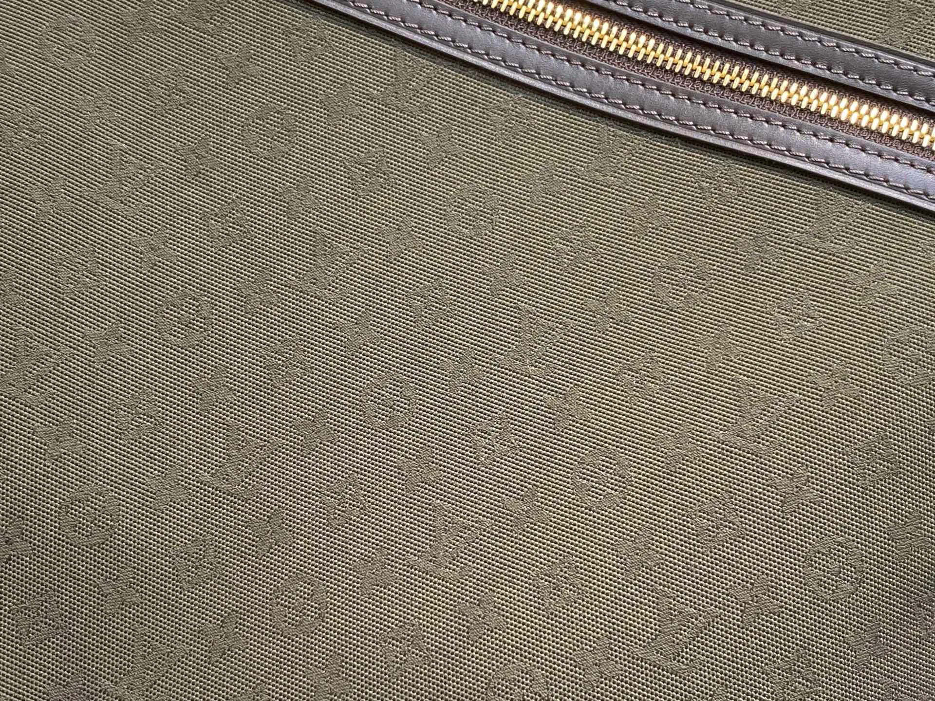 Классические Сумки Женские Louis Vuitton 17499344