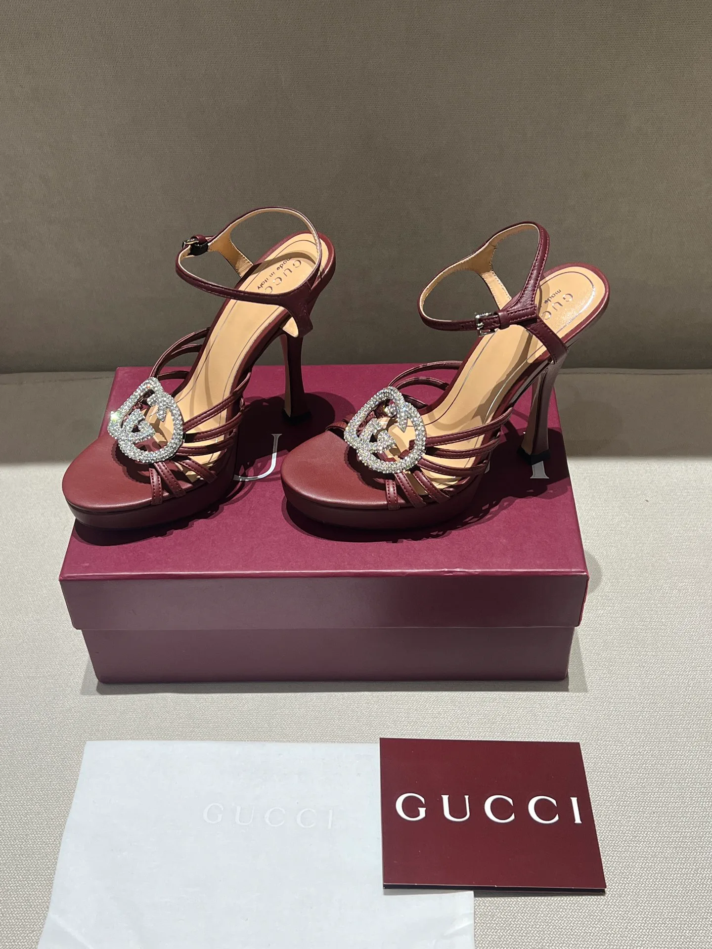 Босоножки Женские Gucci 11454606