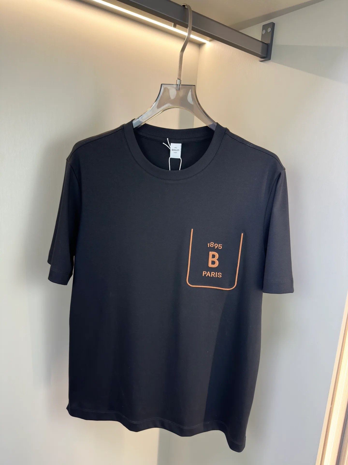 Футболки Женские Berluti 1884876