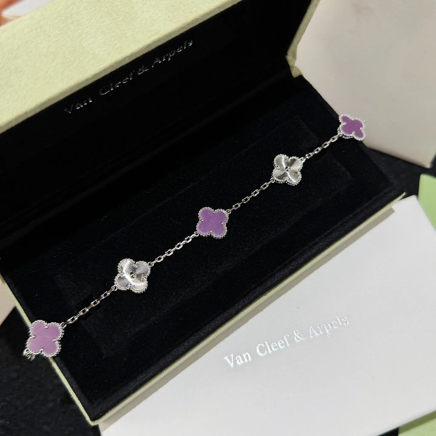 Бижутерия Van Cleef & Arpels 15498