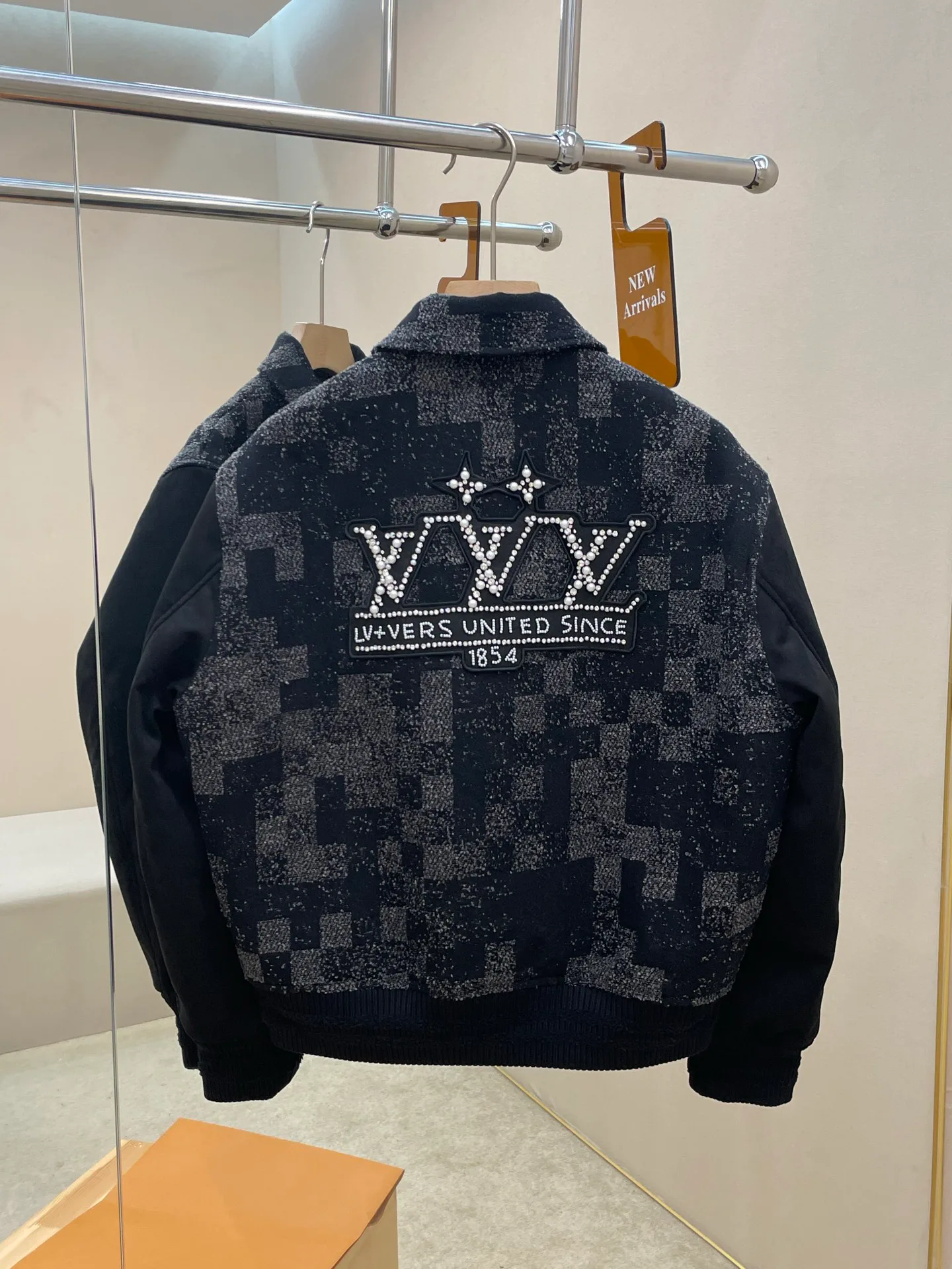 Куртки И Пуховики Мужские Louis Vuitton 2222332