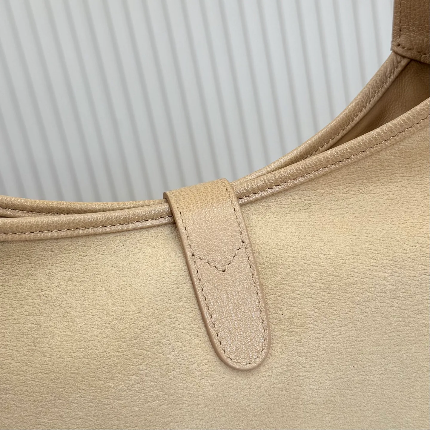 Классические Сумки Женские Gucci 17366991