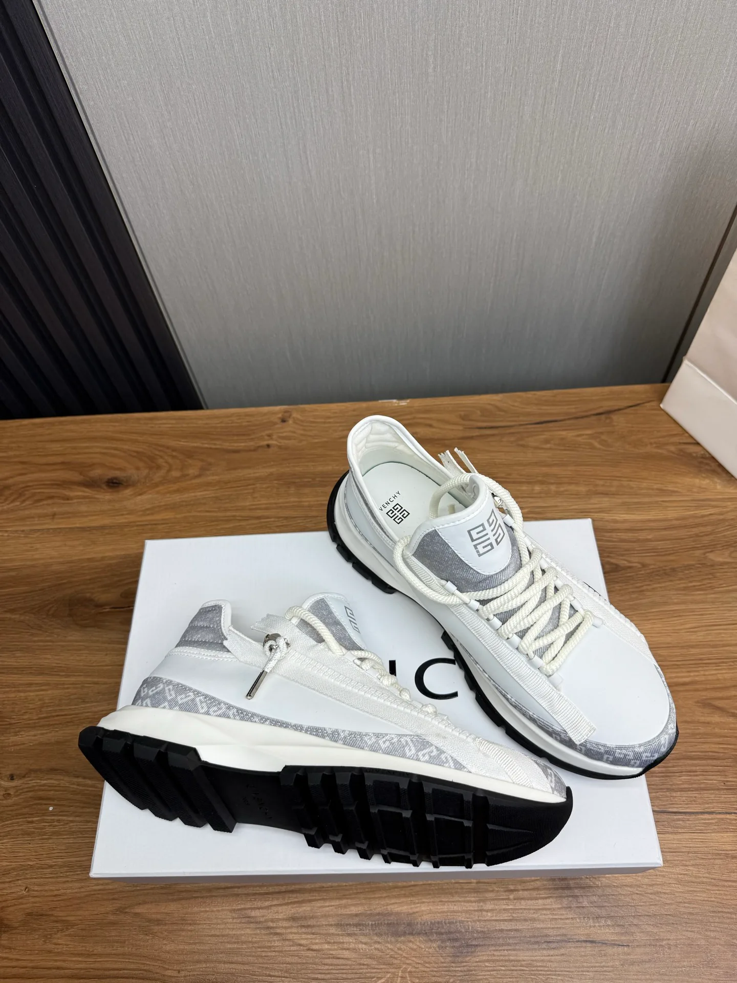 Кроссовки Мужские Givenchy 1628785