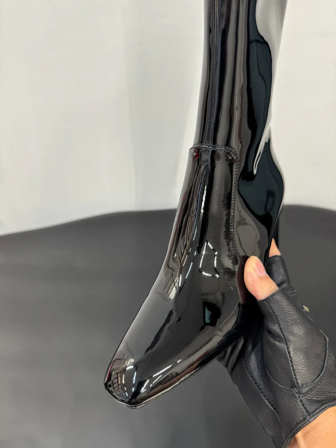 Сапоги Женские Saint Laurent 546297