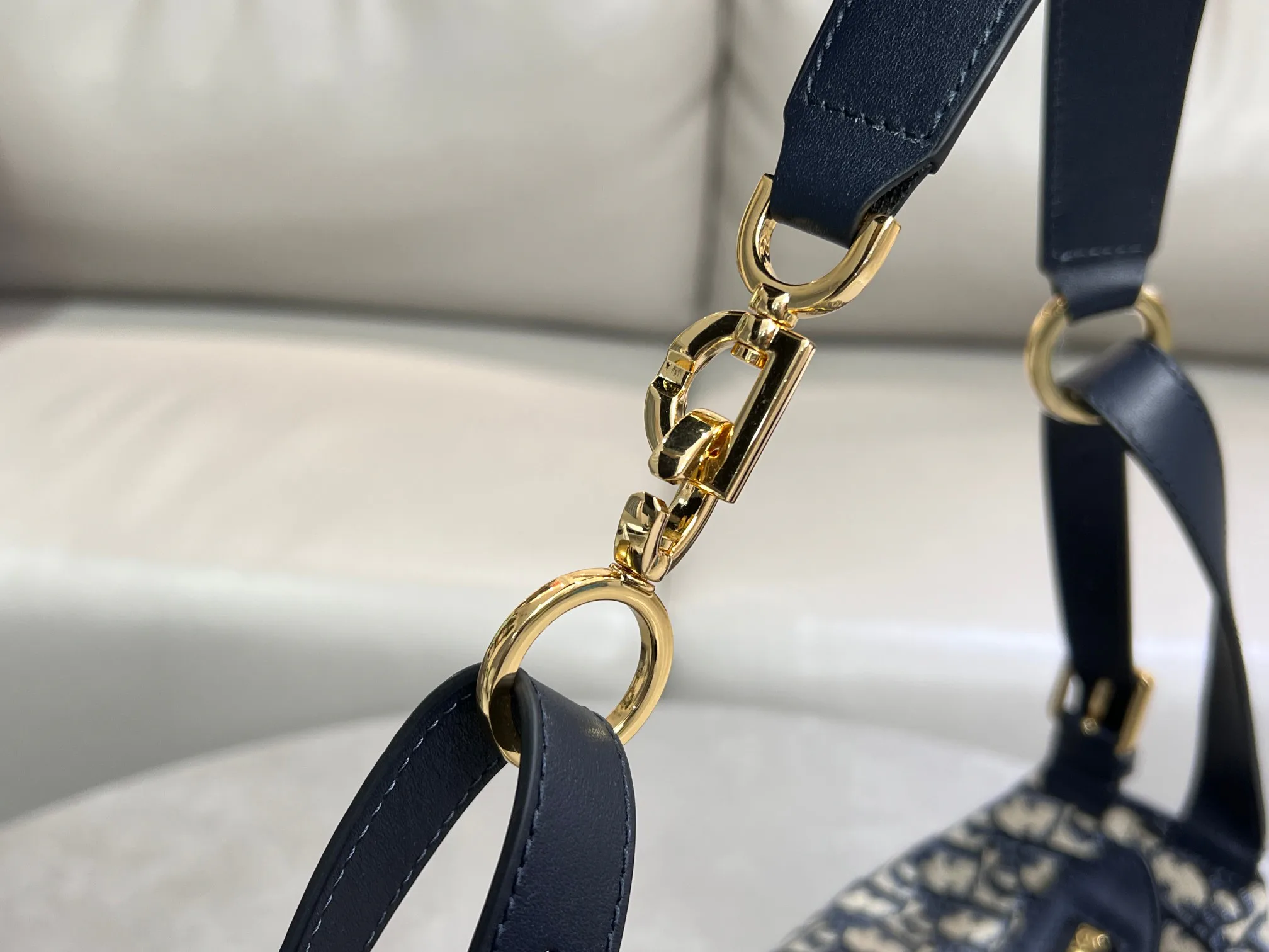 Классические Сумки Женские Christian Dior 12594857
