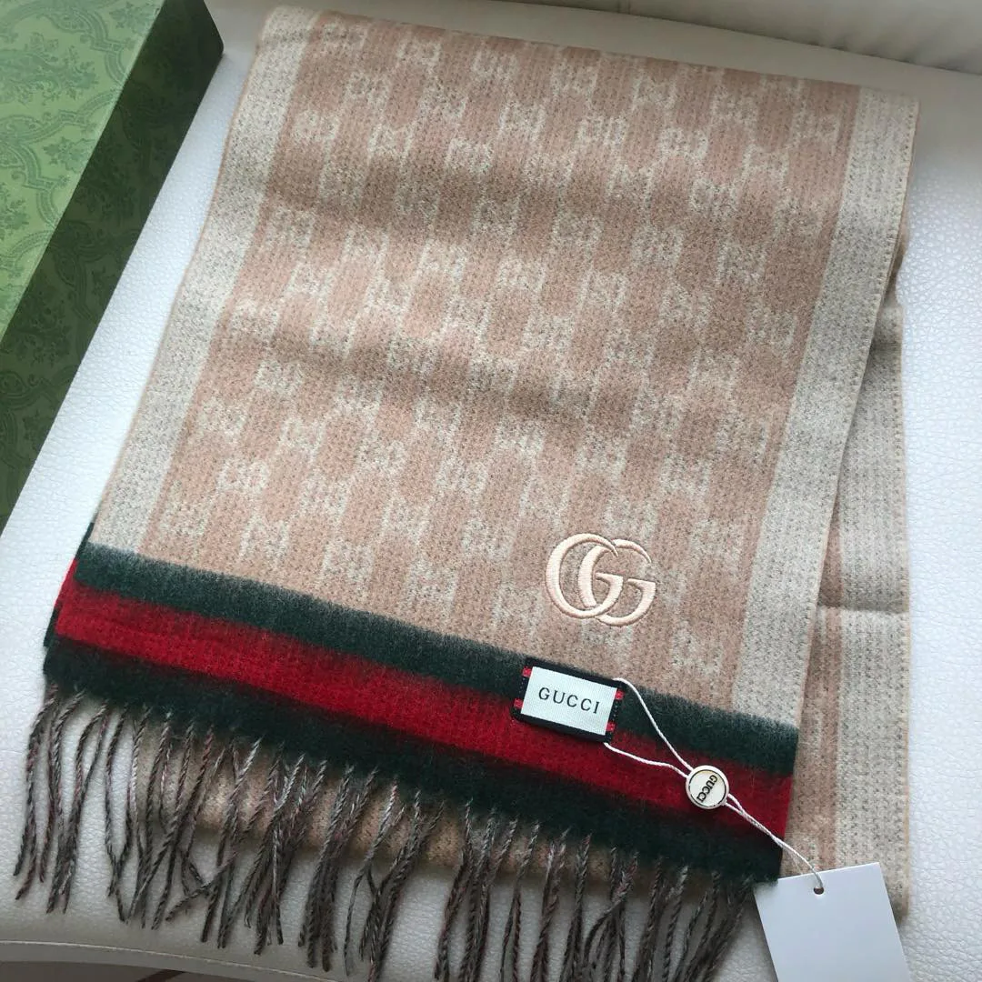 Шарфы Gucci 8860
