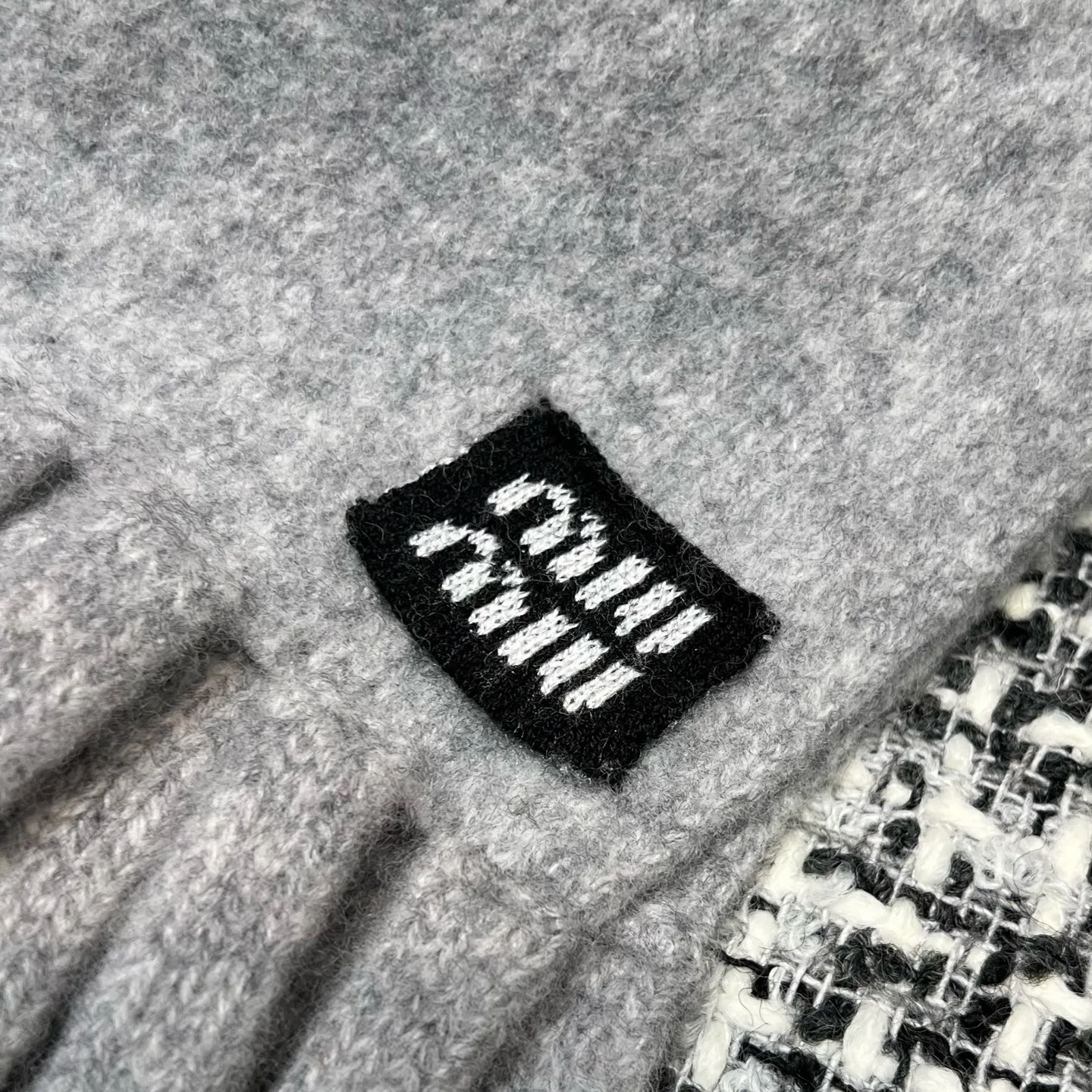 Шарфы Miu Miu 1655934