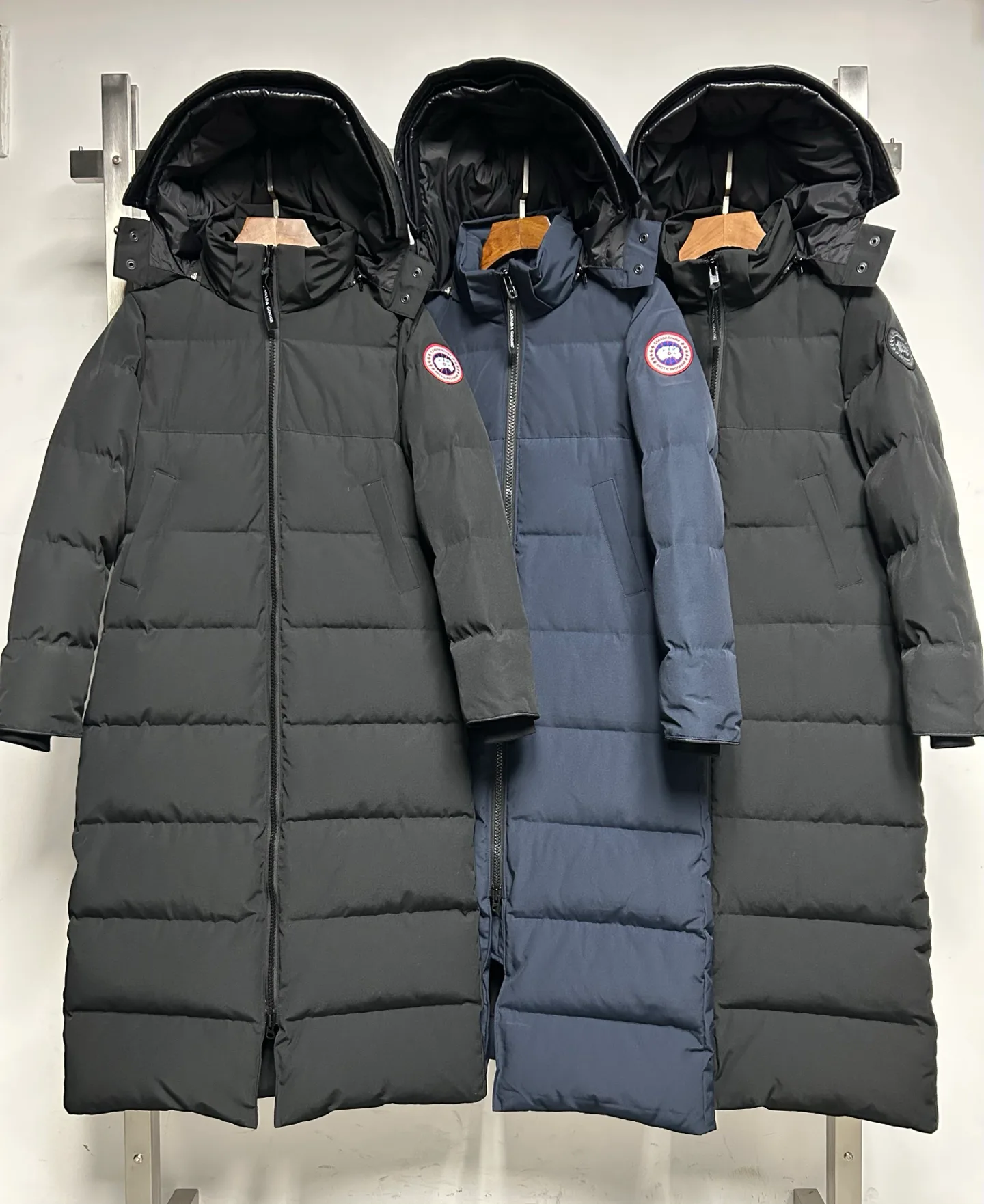 Куртки И Пуховики Женские Canada Goose 19276484