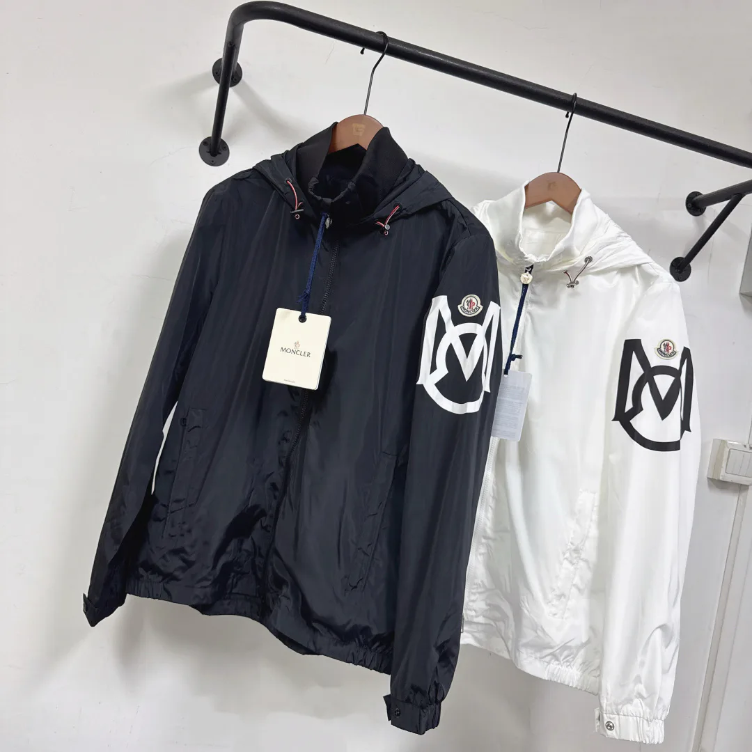 Куртки И Пуховики Женские Moncler 11615951