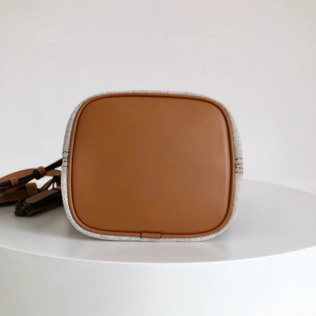 Сумки На Ремне Женские Burberry 15399