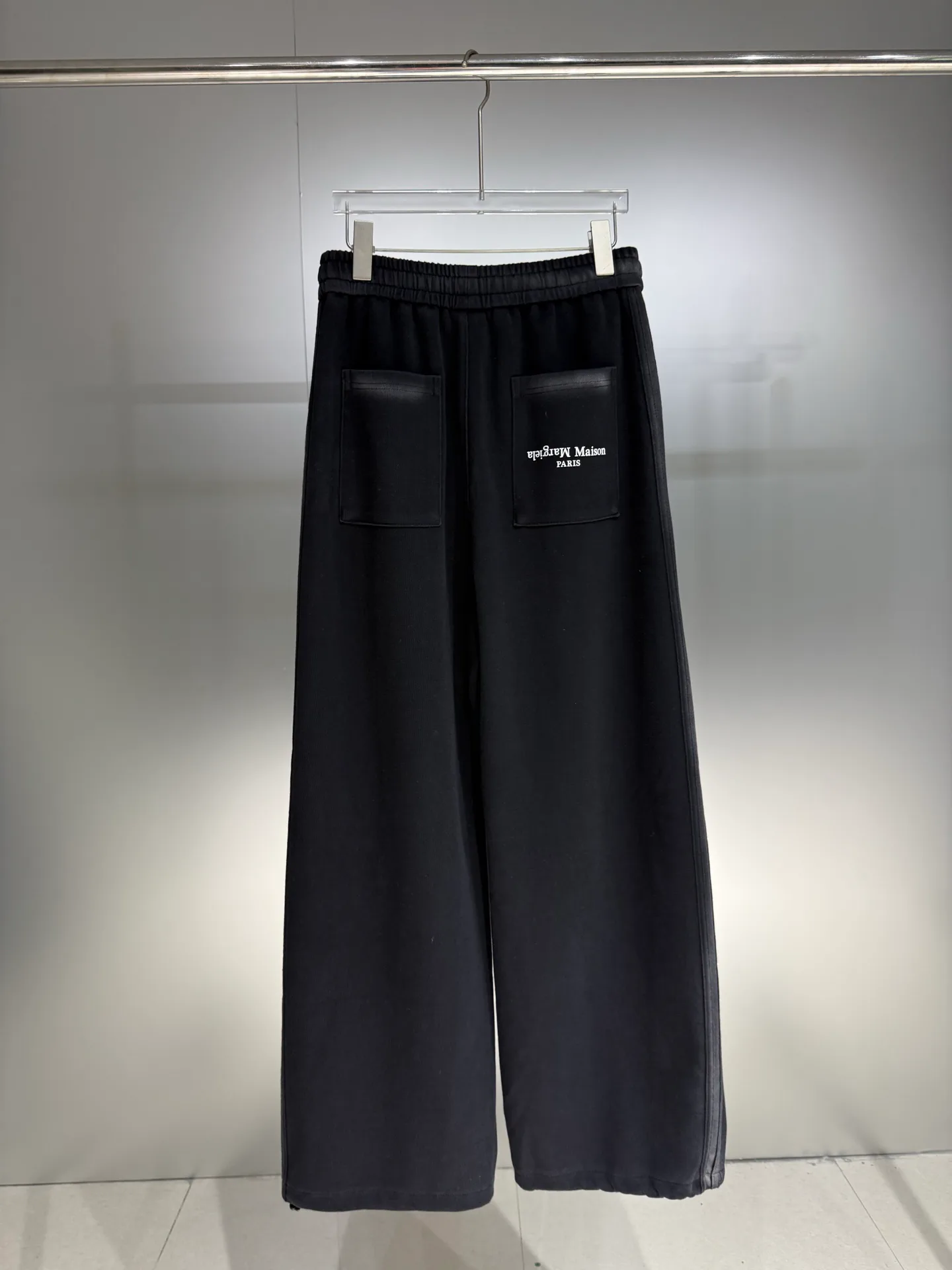 Брюки Мужские Maison Margiela 10426288