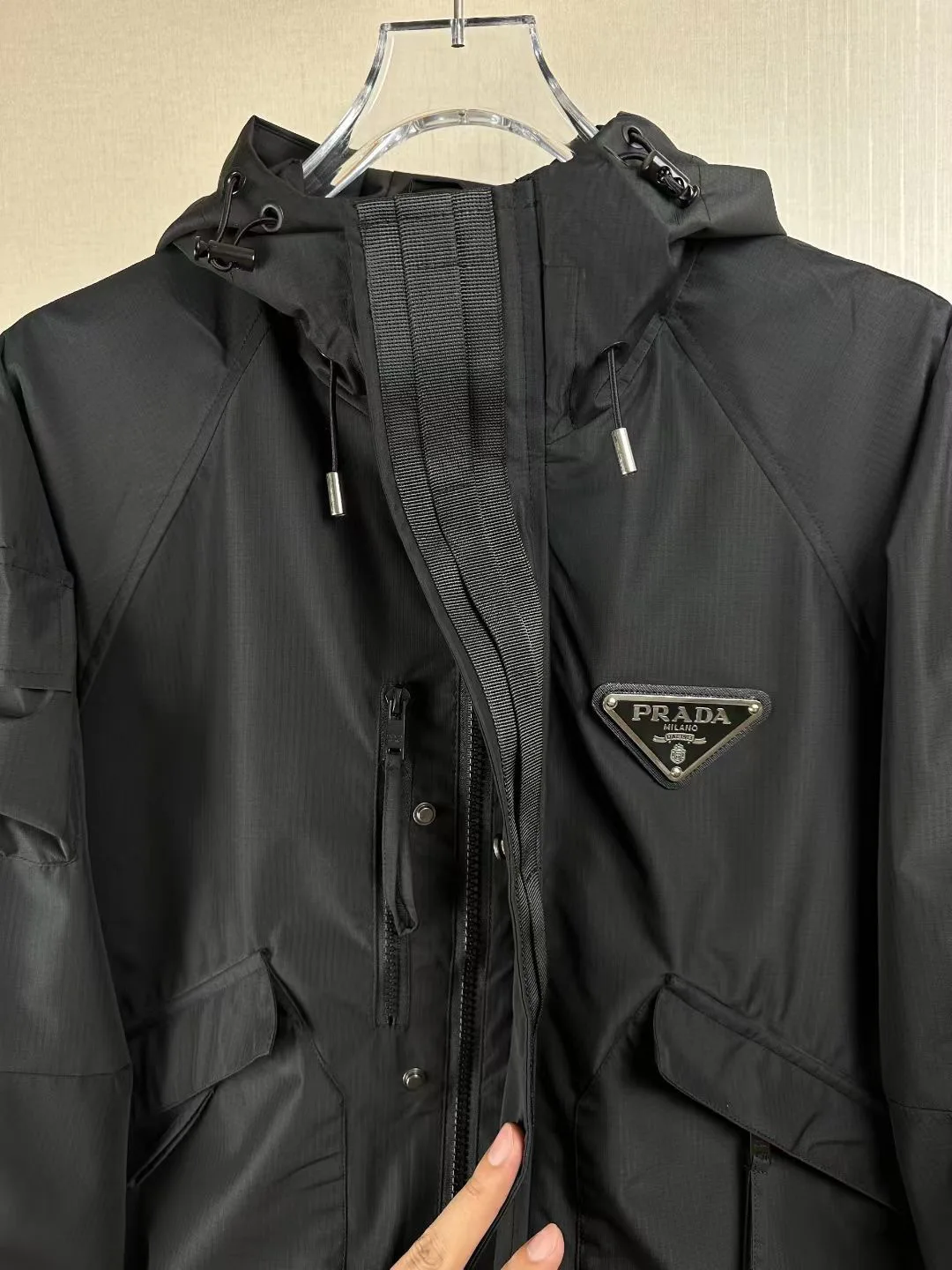 Куртки И Пуховики Мужские Prada 18194558