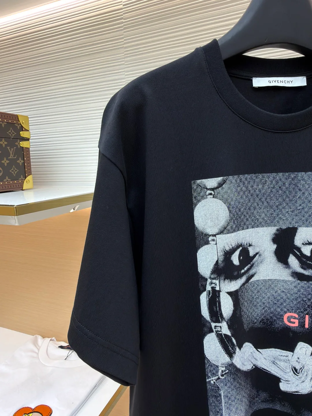 Футболки Мужские Givenchy 13187743
