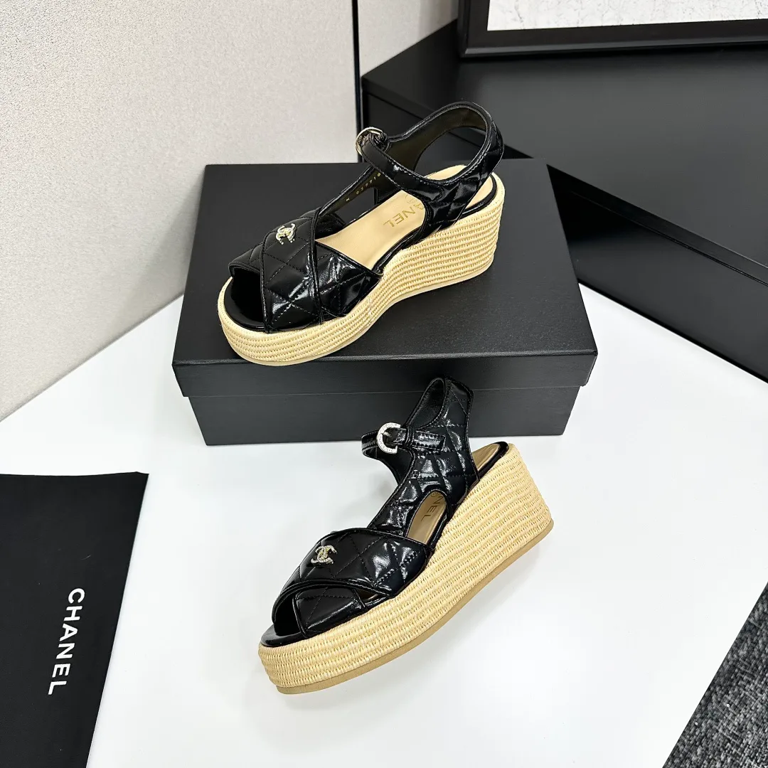 Сандалии Женские Chanel 11627942