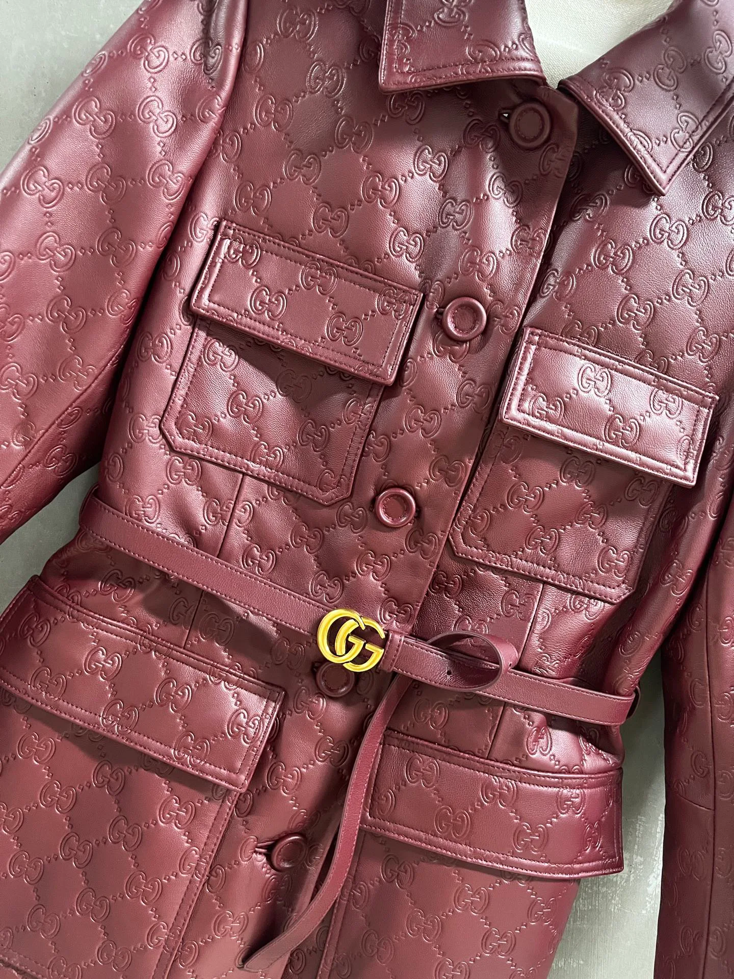 Кожаные Куртки И Дублёнки Женские Gucci 13290880