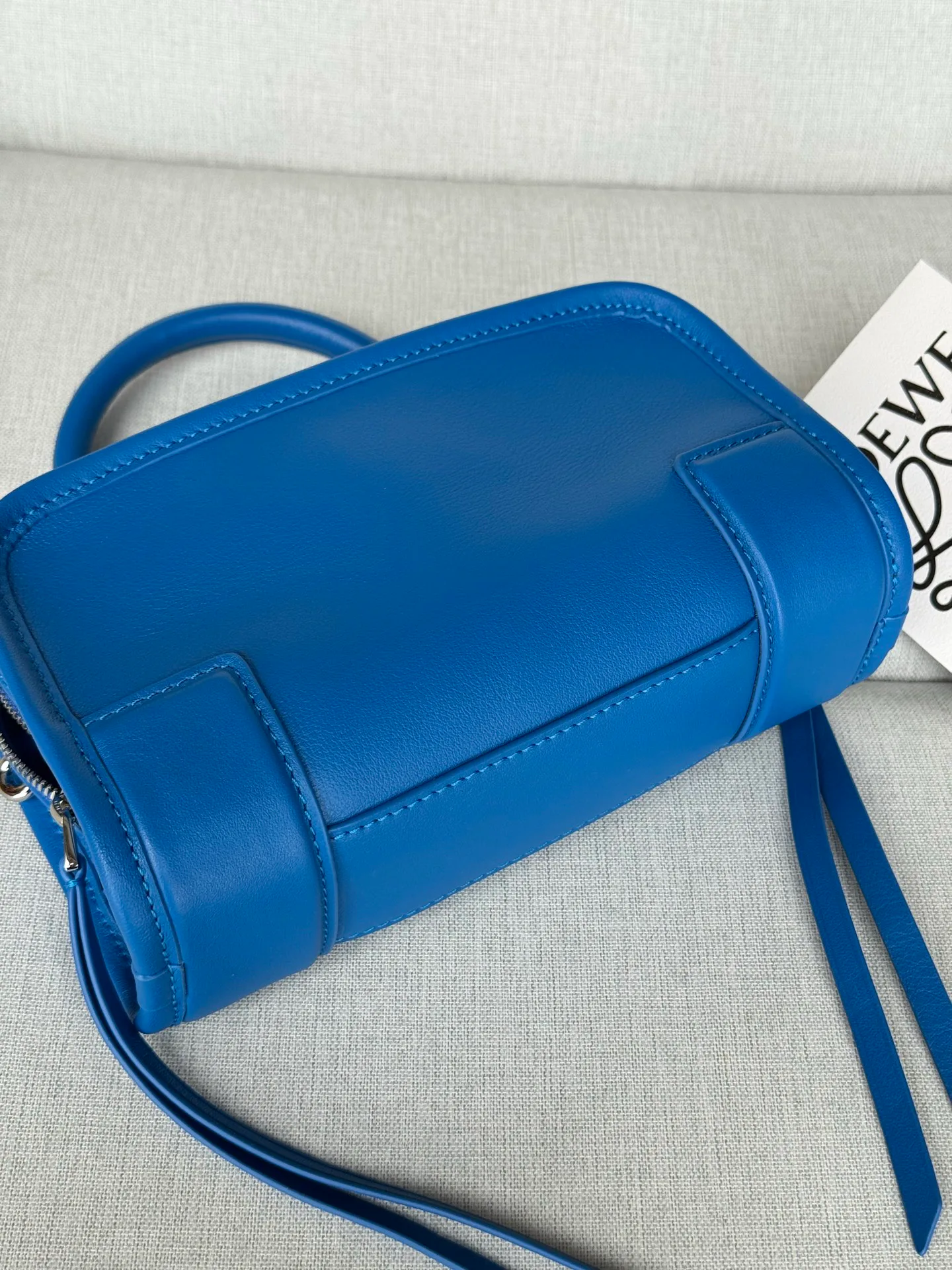 Классические Сумки Женские Loewe 13277546