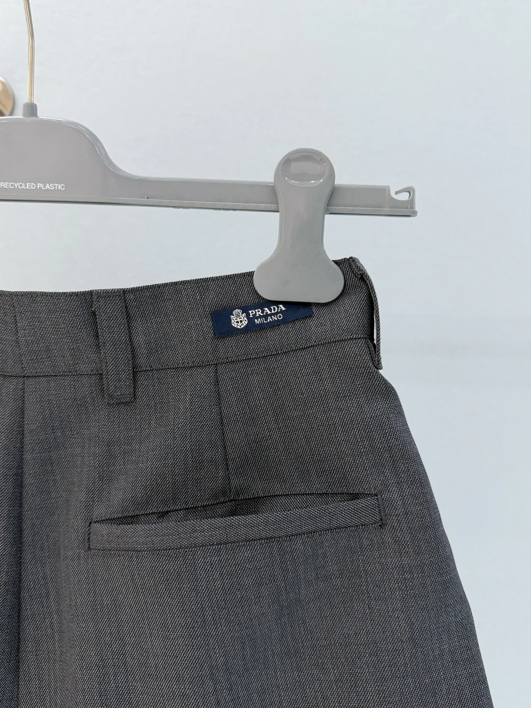 Шорты Женские Prada 11220308