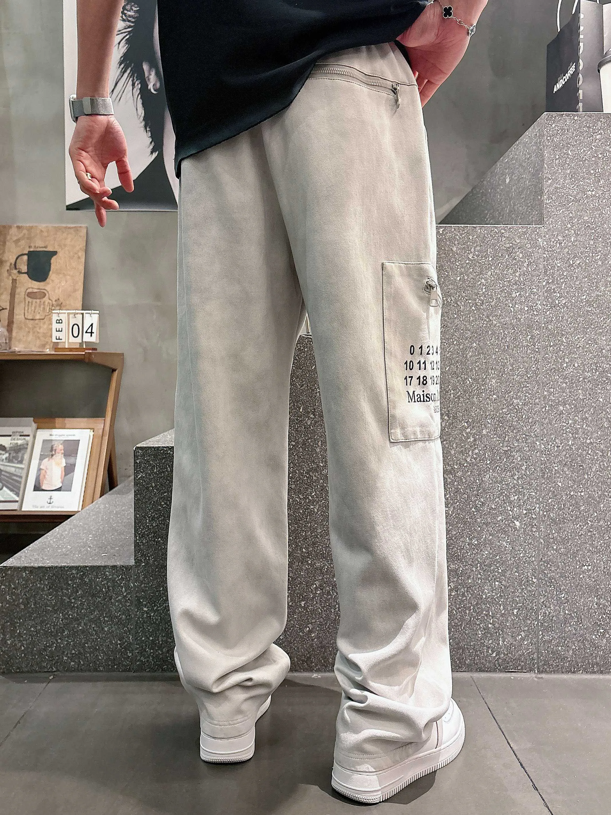 Брюки Мужские Maison Margiela 11421835
