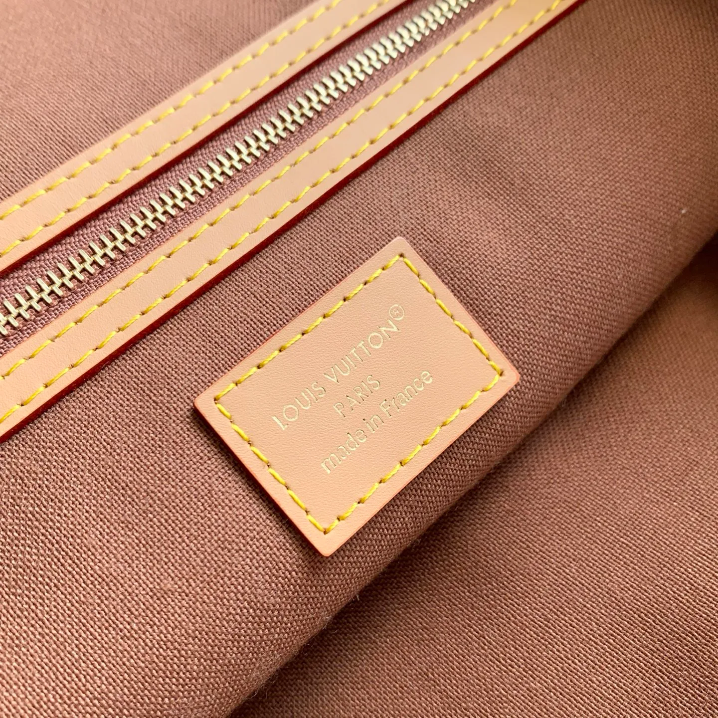Классические Сумки Женские Louis Vuitton 18147434