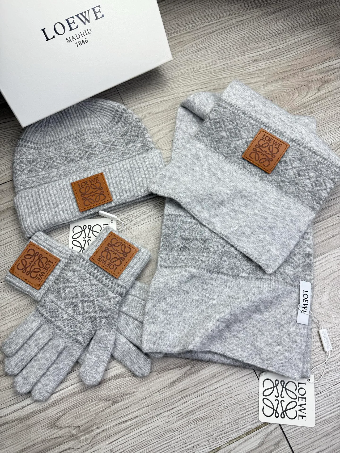 Шарфы Loewe 318469