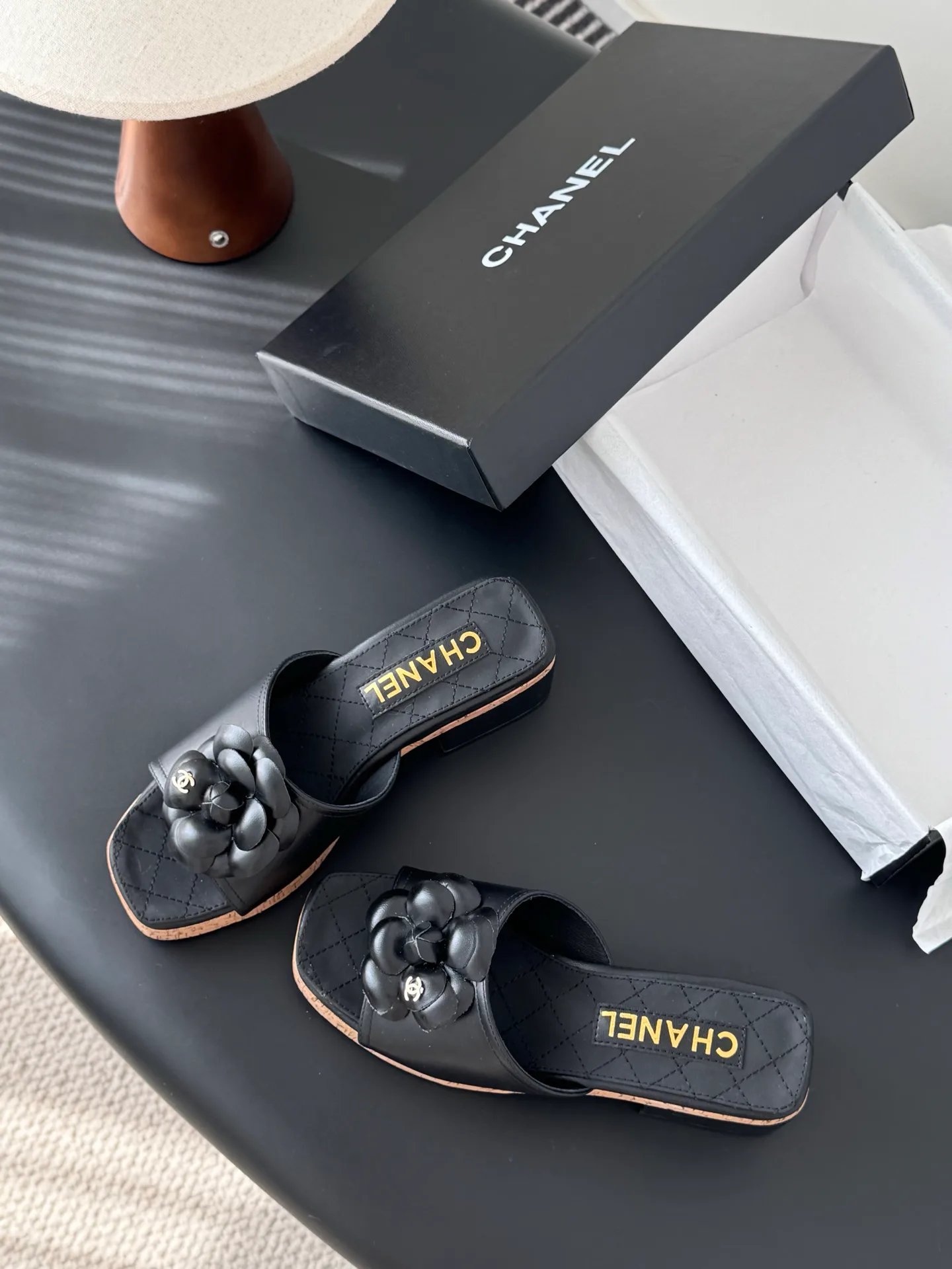 Босоножки Женские Chanel 10939142