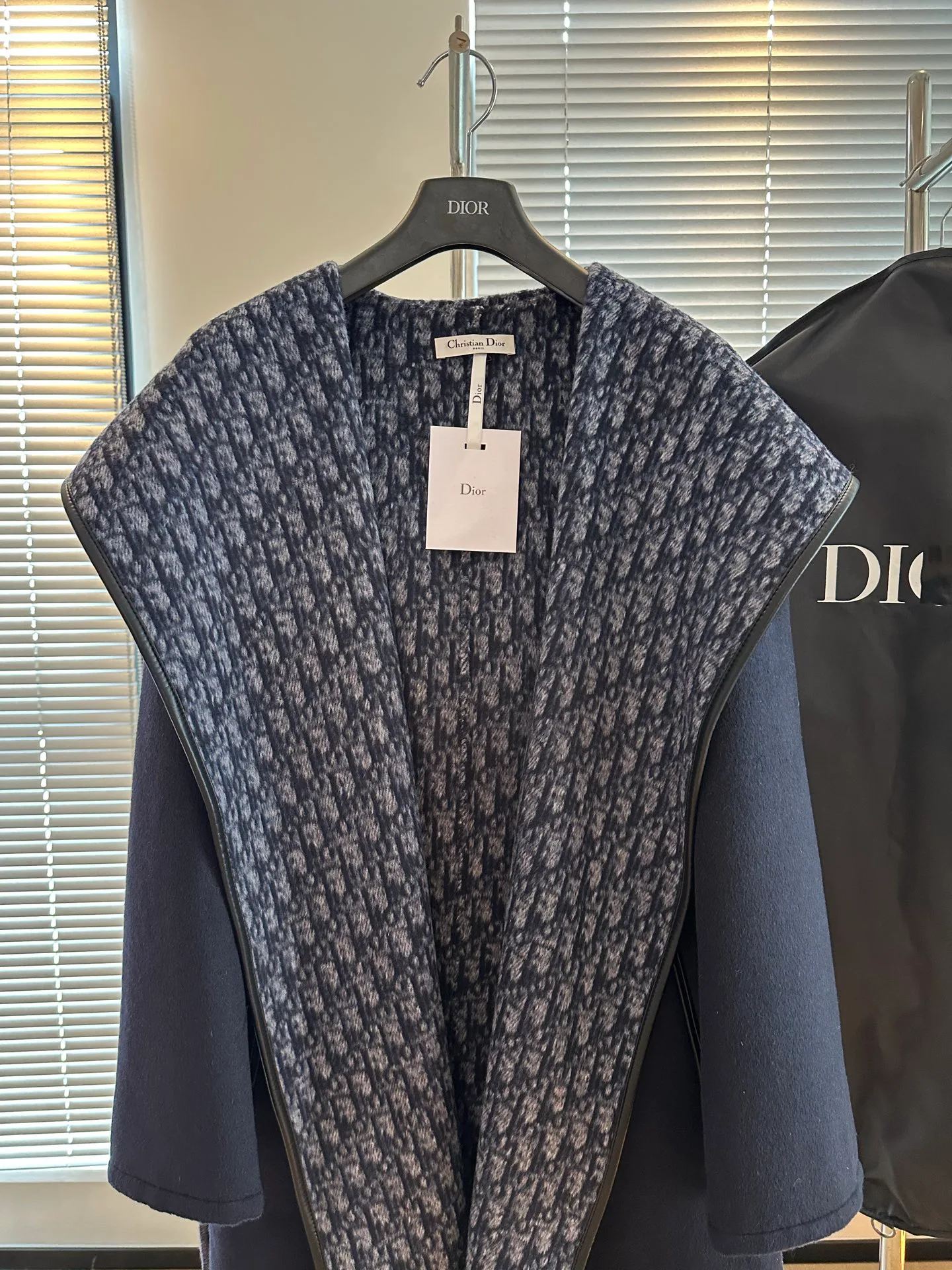 Пальто Женские Christian Dior 19189547