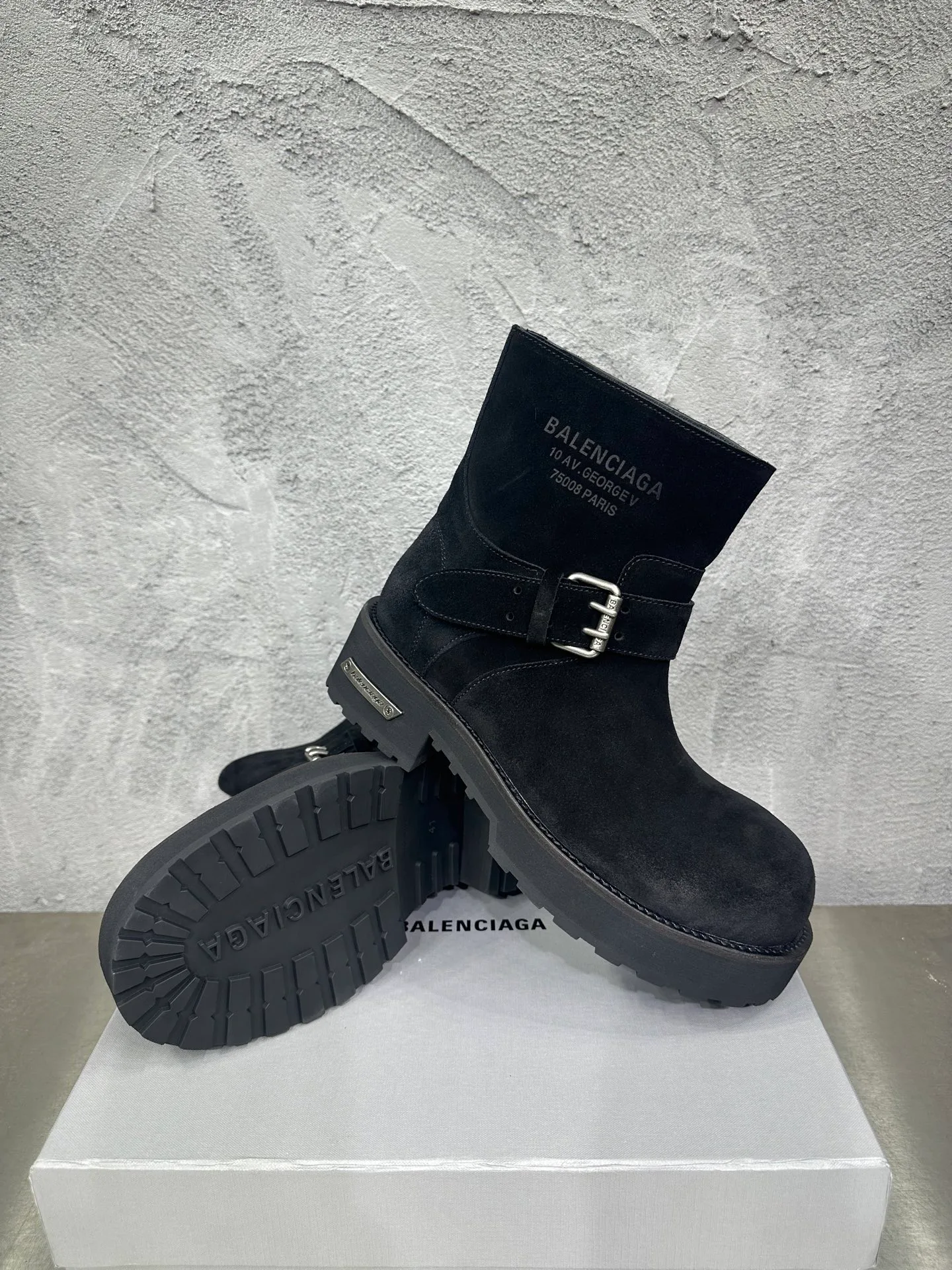 Ботинки Мужские Balenciaga 19688074