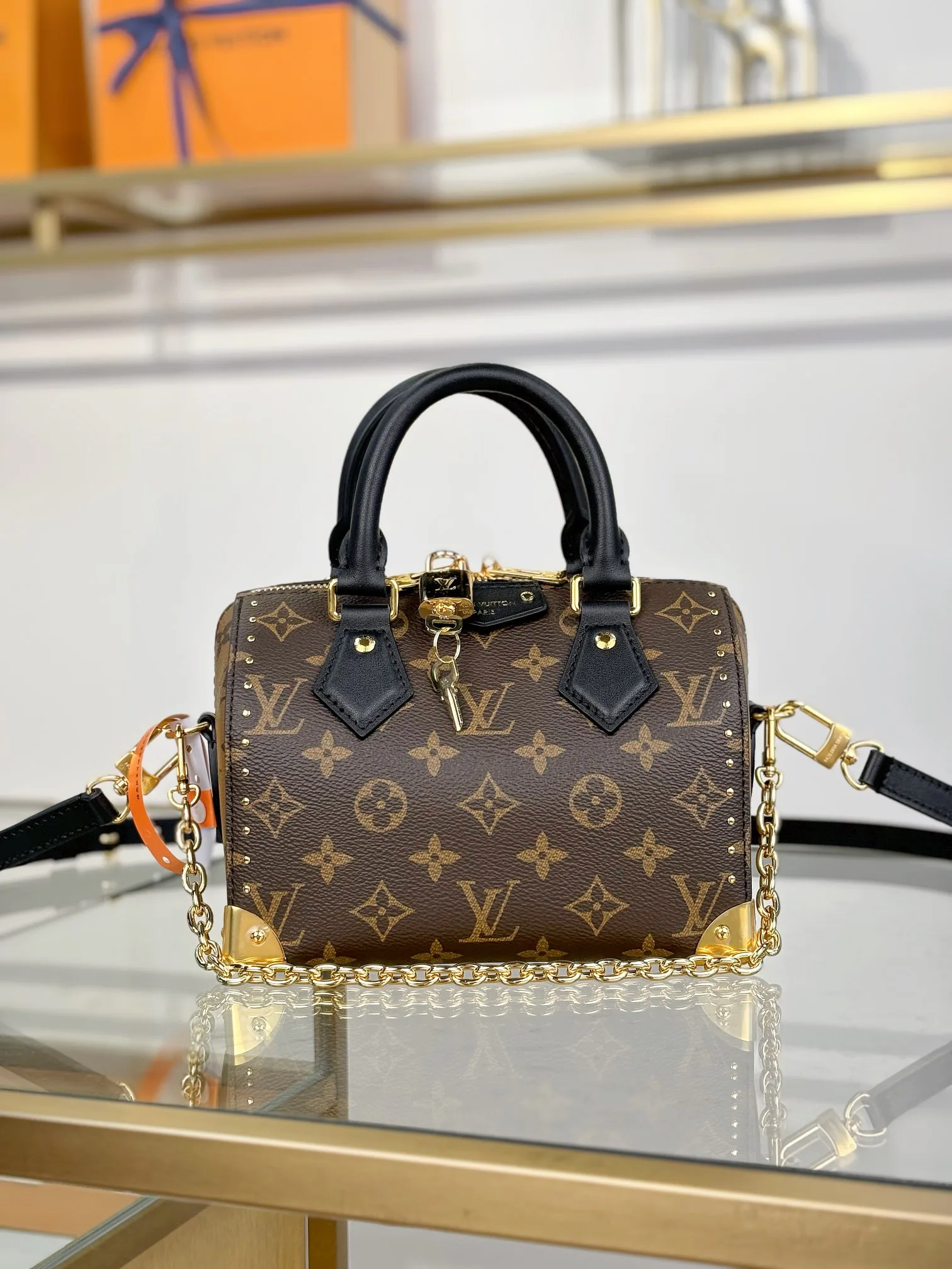 Классические Сумки Женские Louis Vuitton 17526839