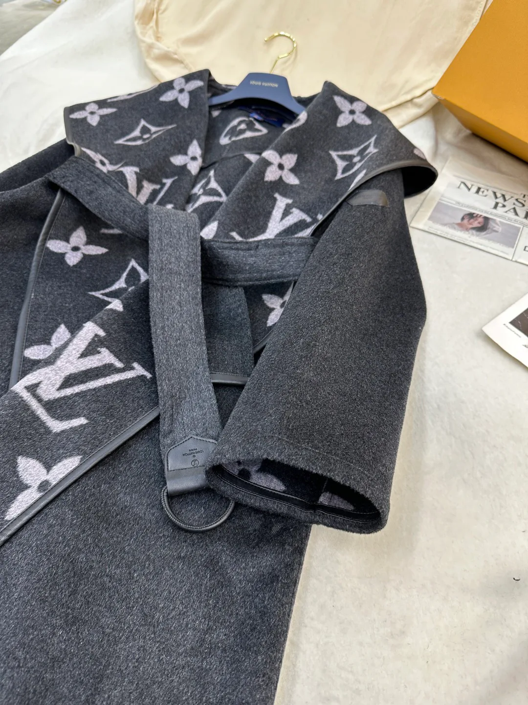 Пальто Женские Louis Vuitton 3532936